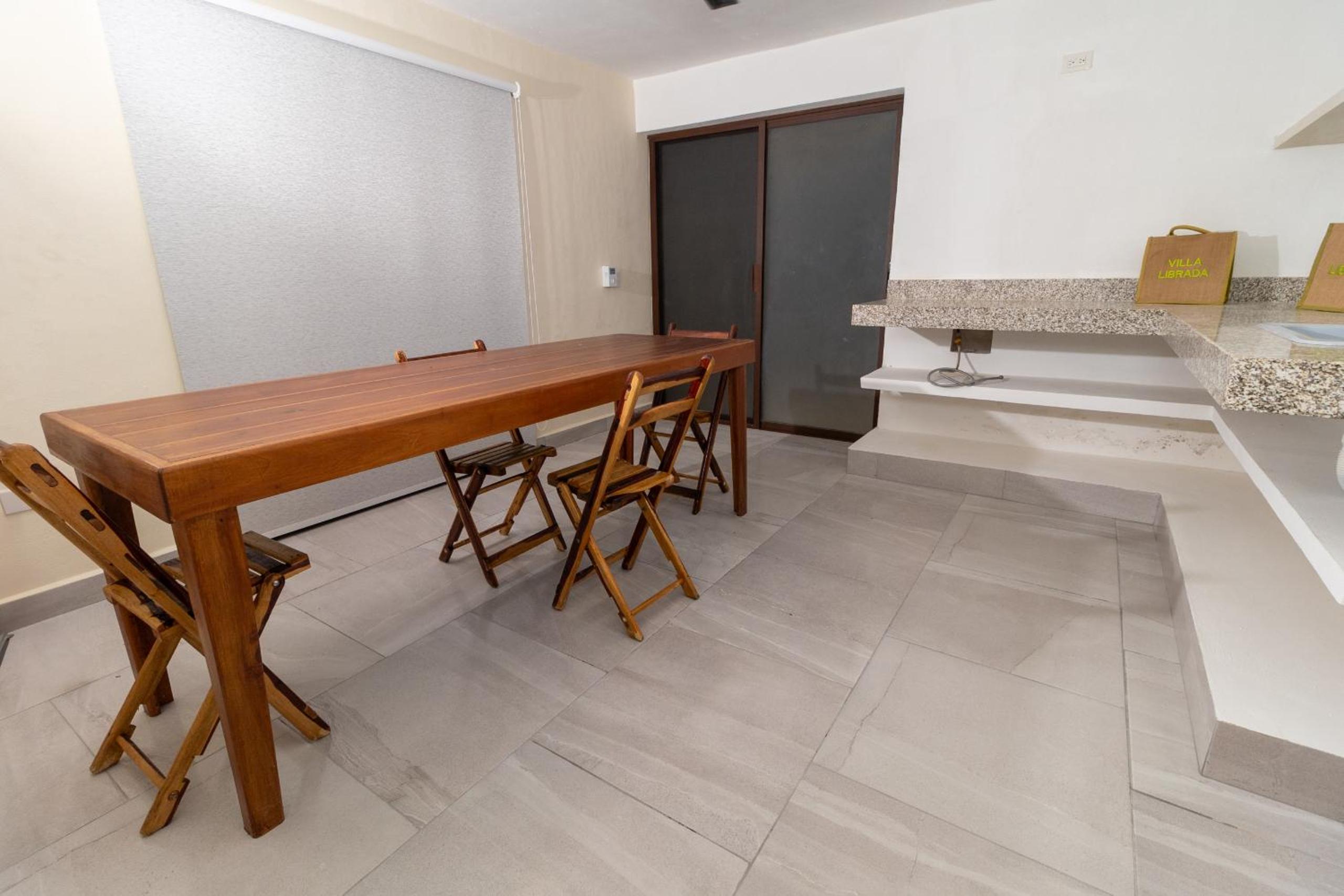 Villa With Private Pool photo 3
