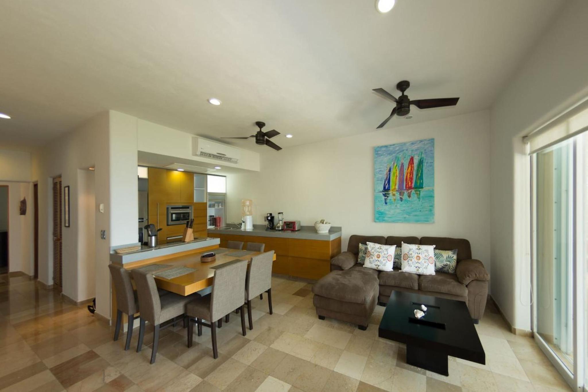 Apartamento con vista al mar
