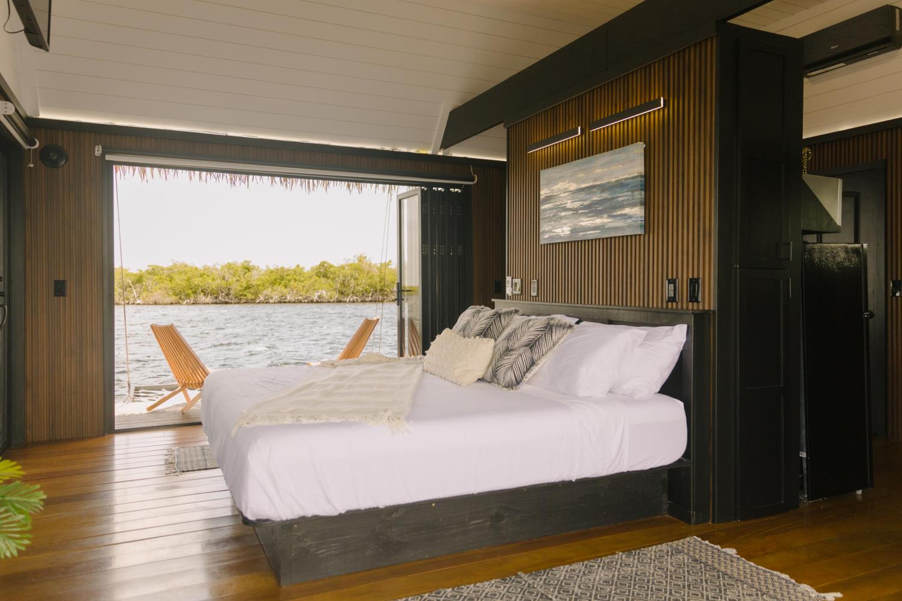 Bungalow With Sea View photo 1