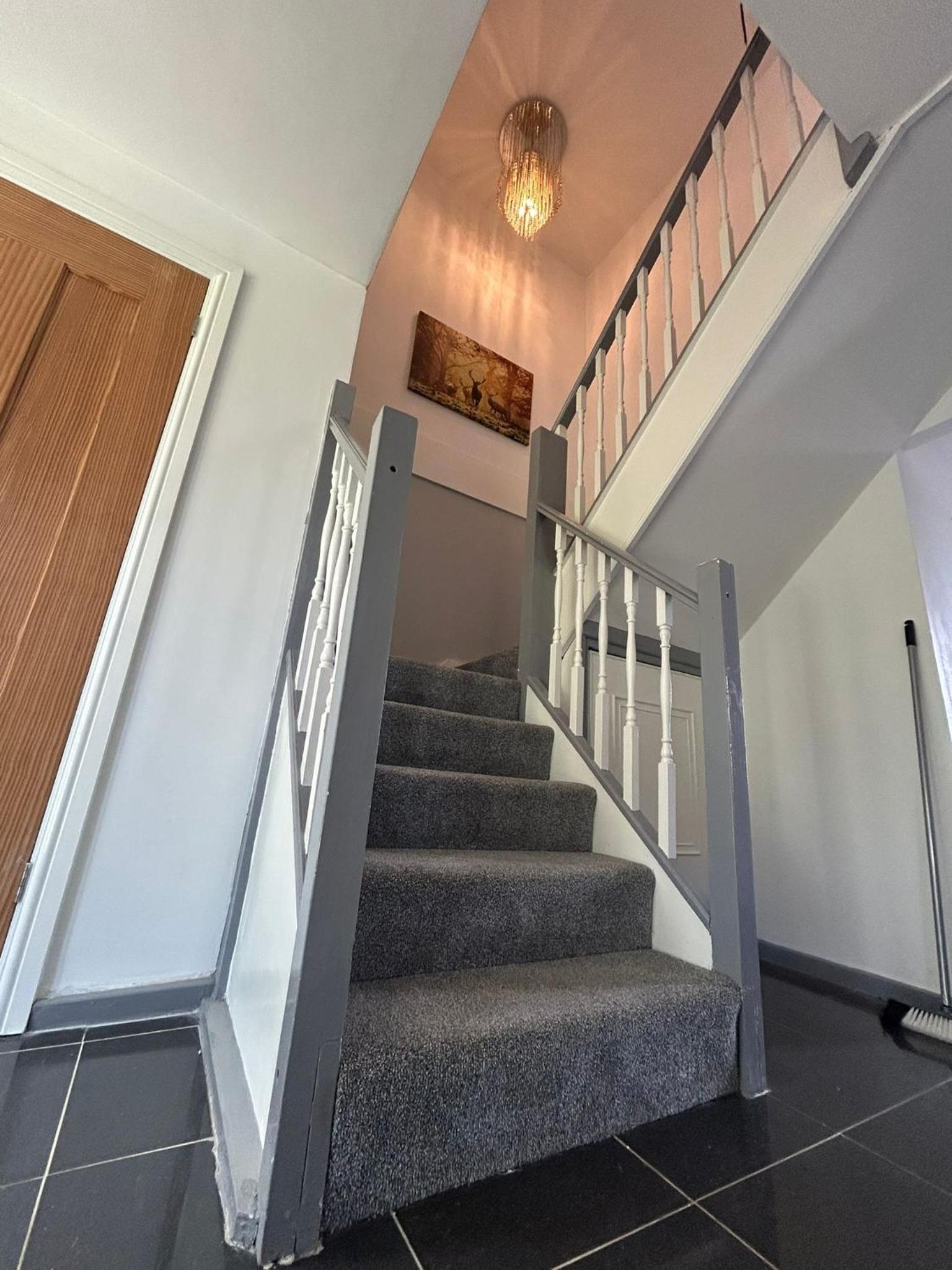 Three-Bedroom House photo 3