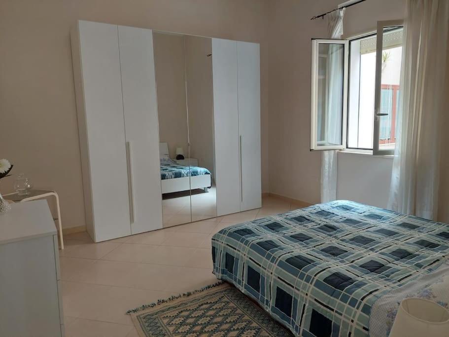 Three-Bedroom Apartment photo 1