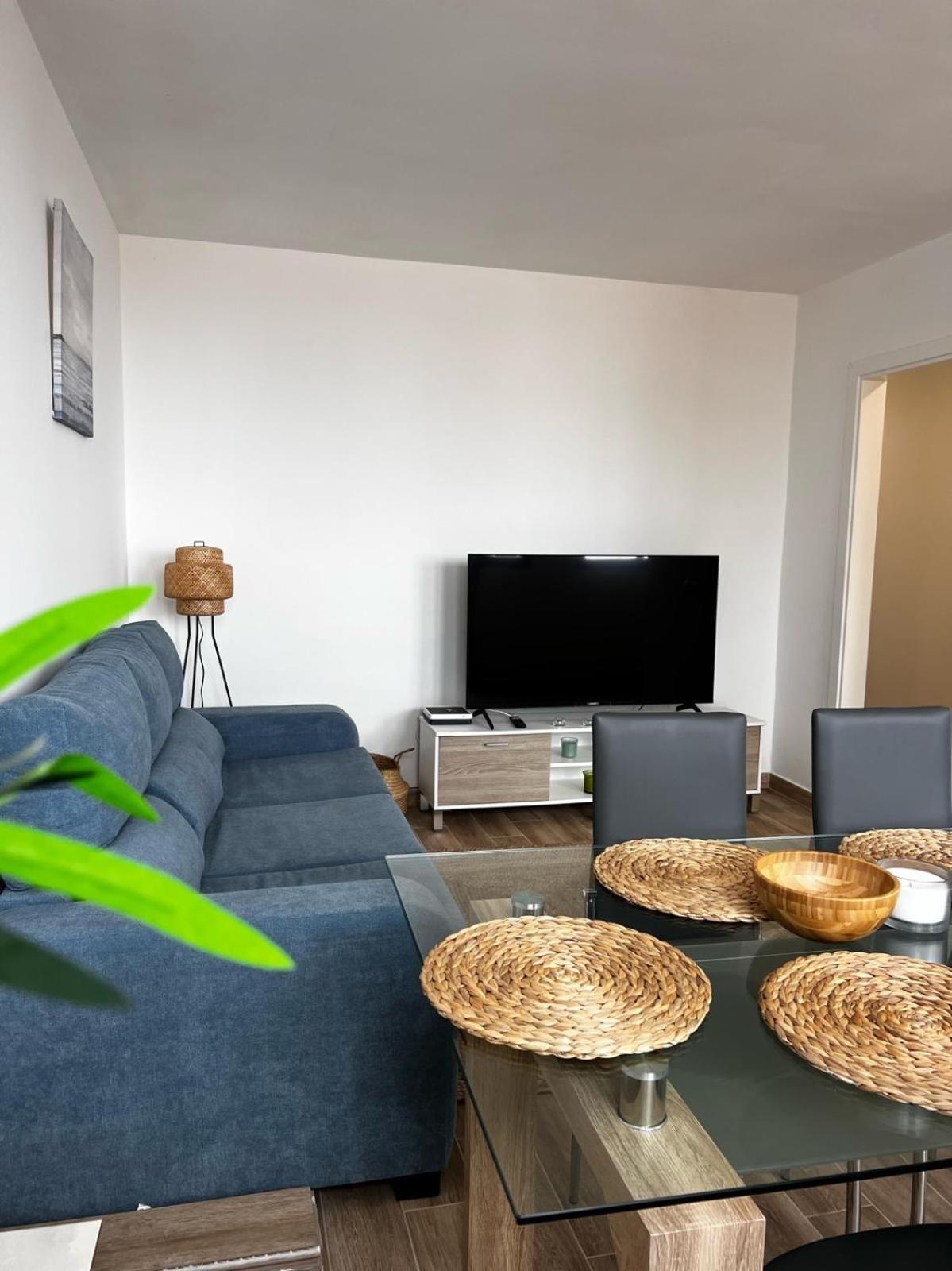 Two-Bedroom Apartment photo 2