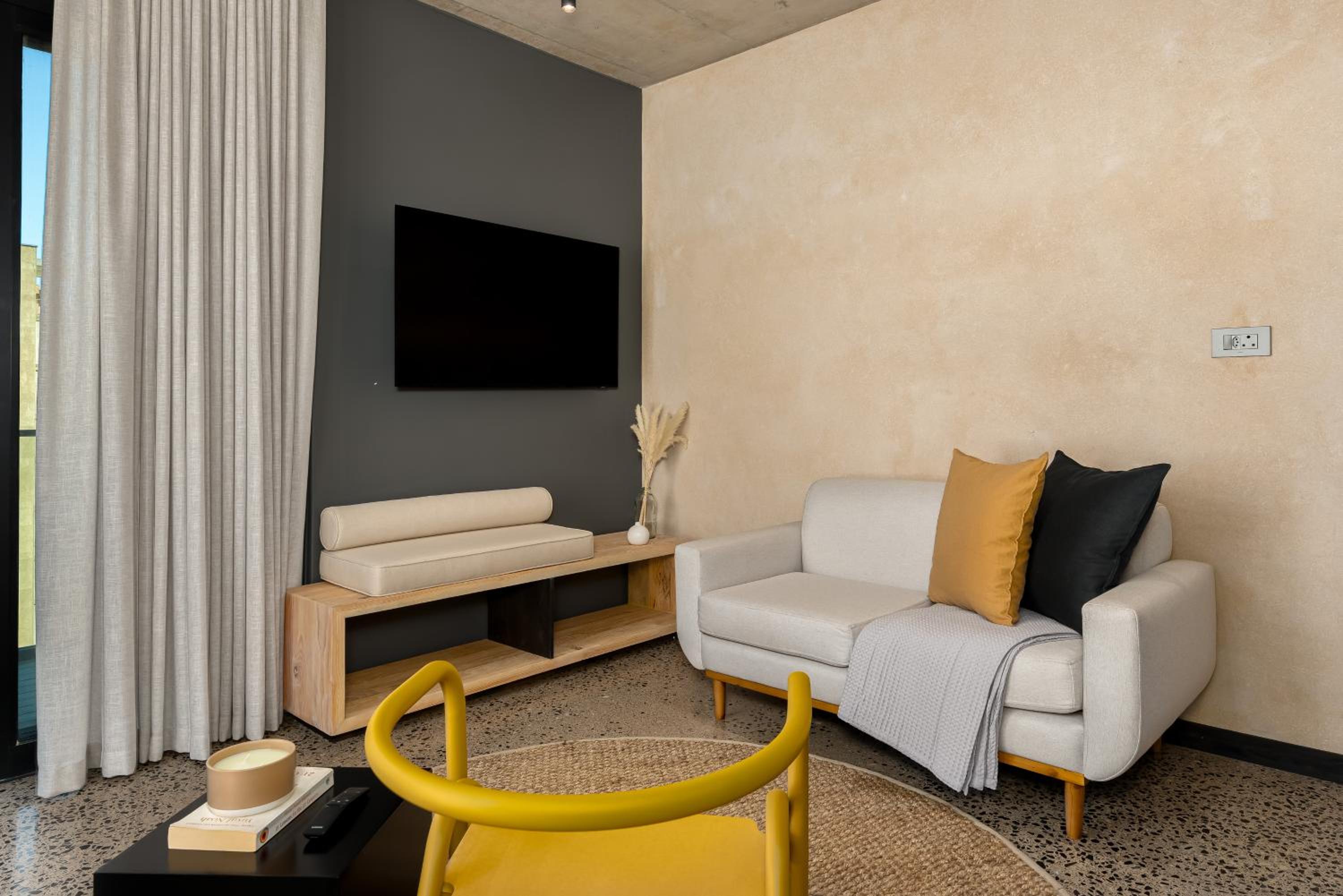 Superior Apartment - Photo 12