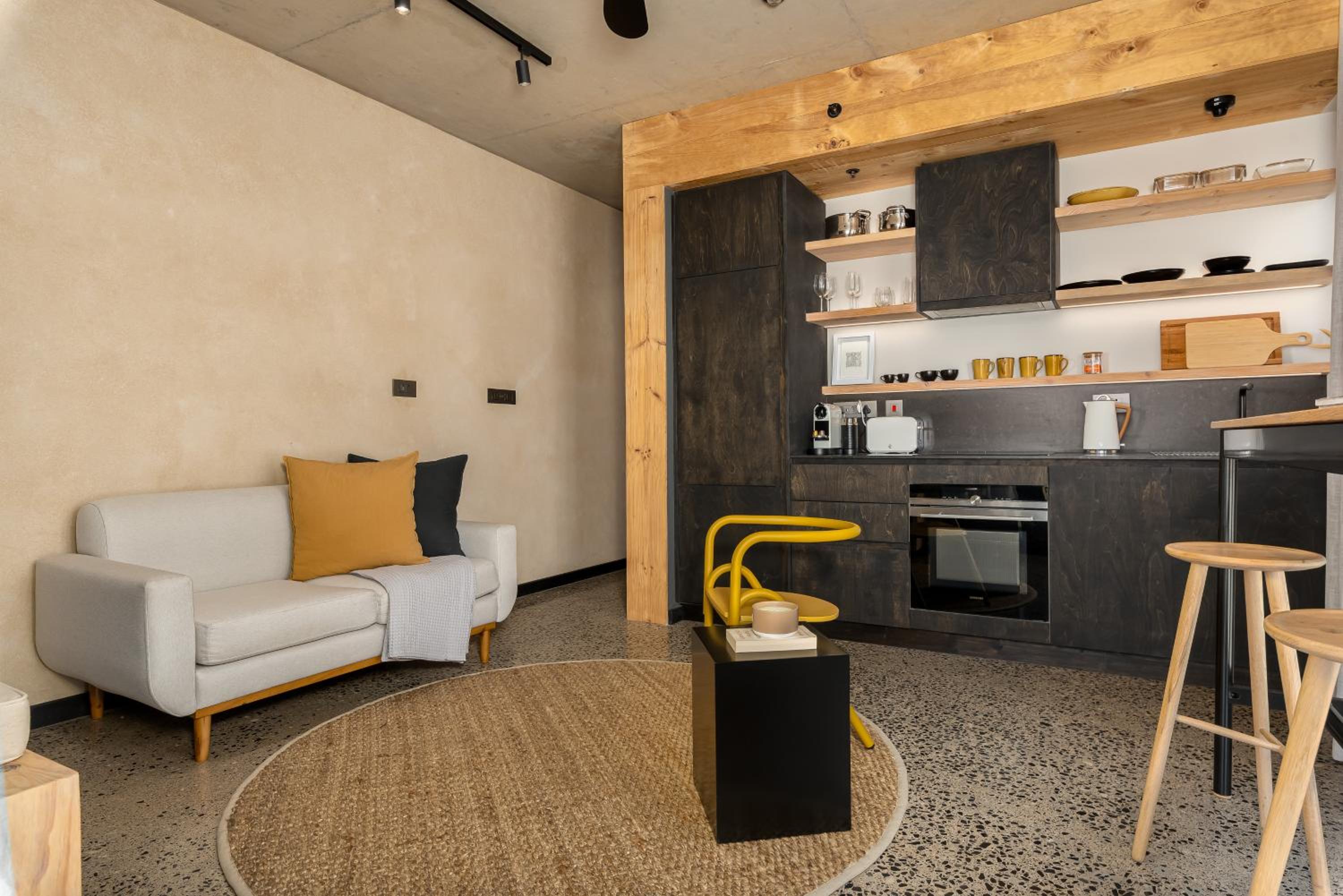 Superior Apartment - Photo 10