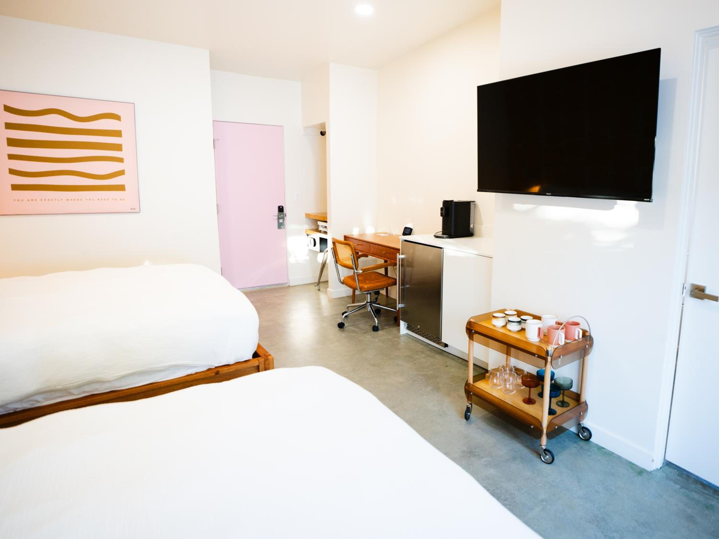 Standard Queen Room with Two Queen Beds photo 1