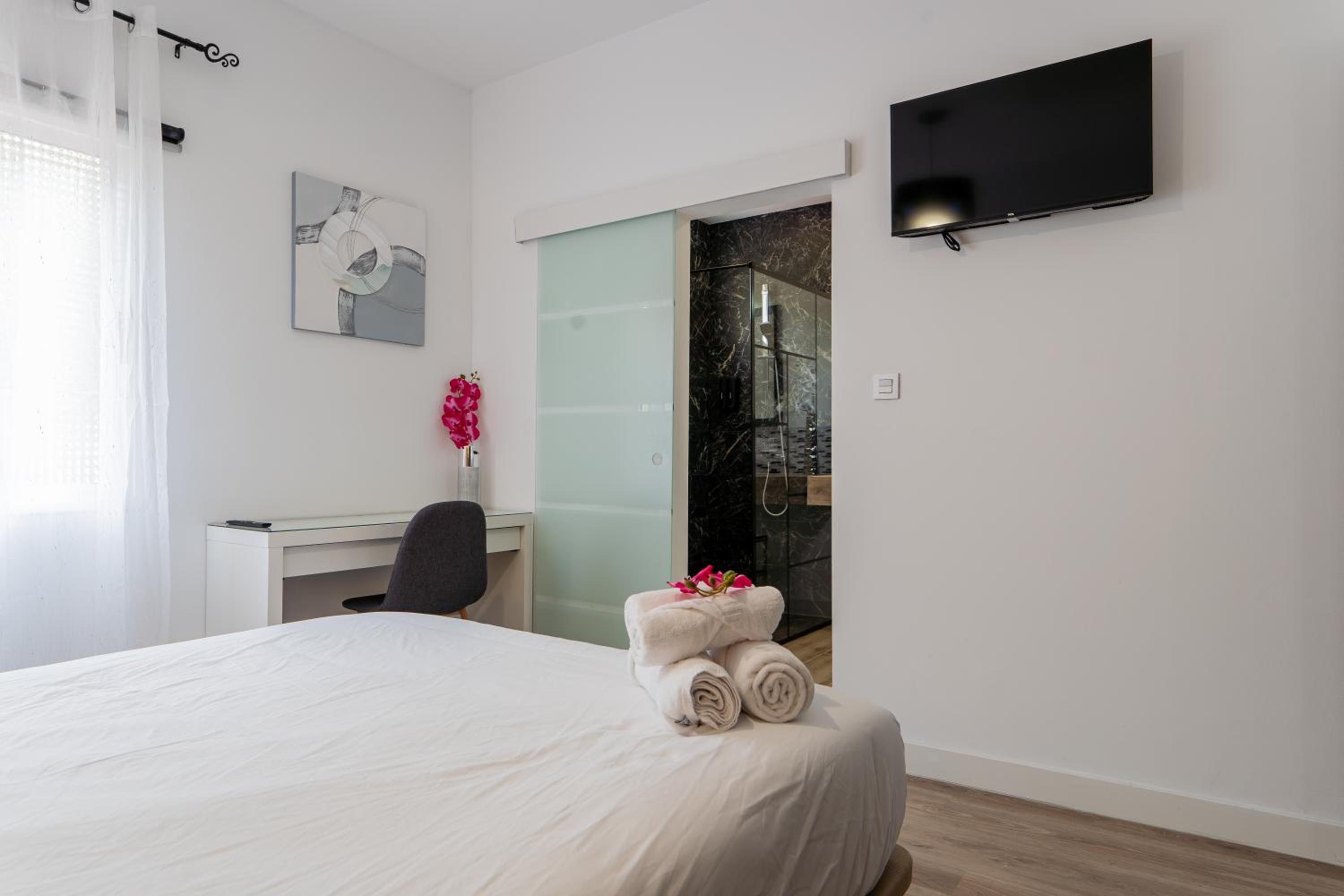 Habitación Doble con Baño Privado