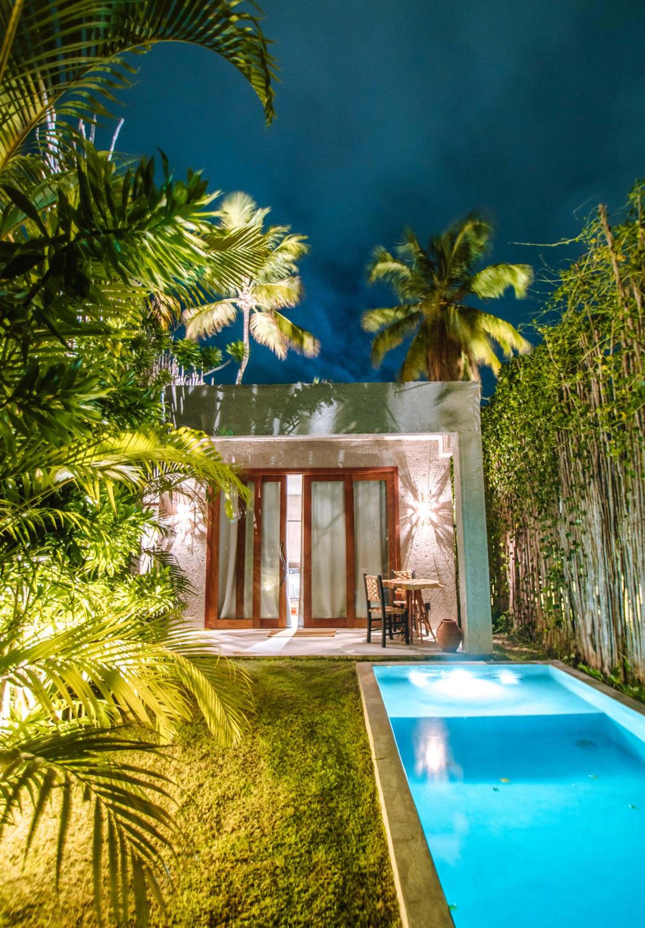 Suite with Private Pool photo 2