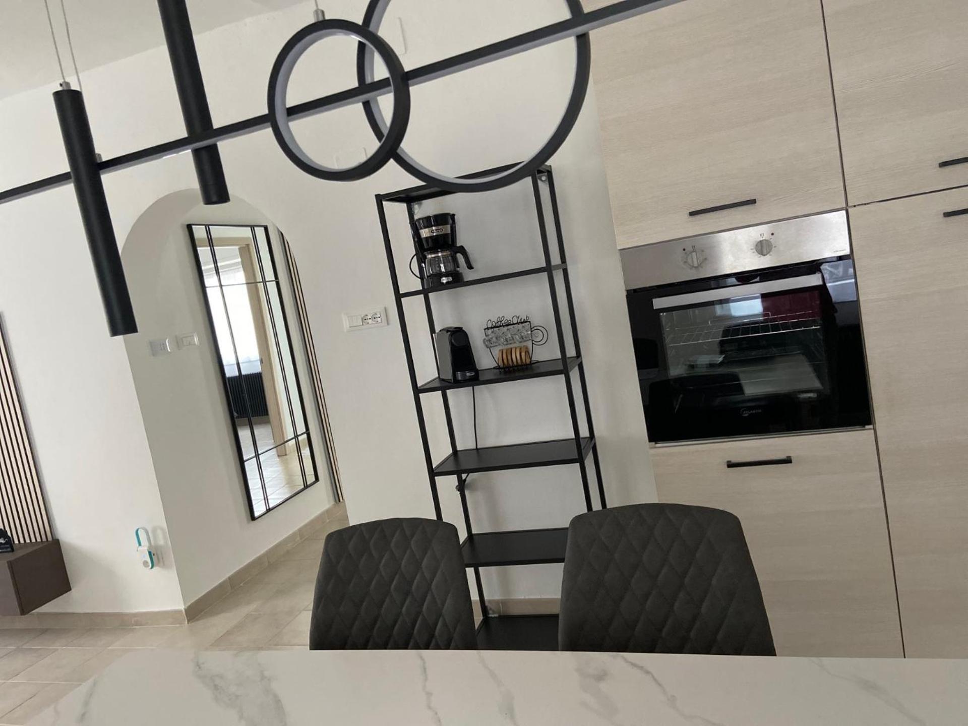 Apartment - Ground Floor photo 2