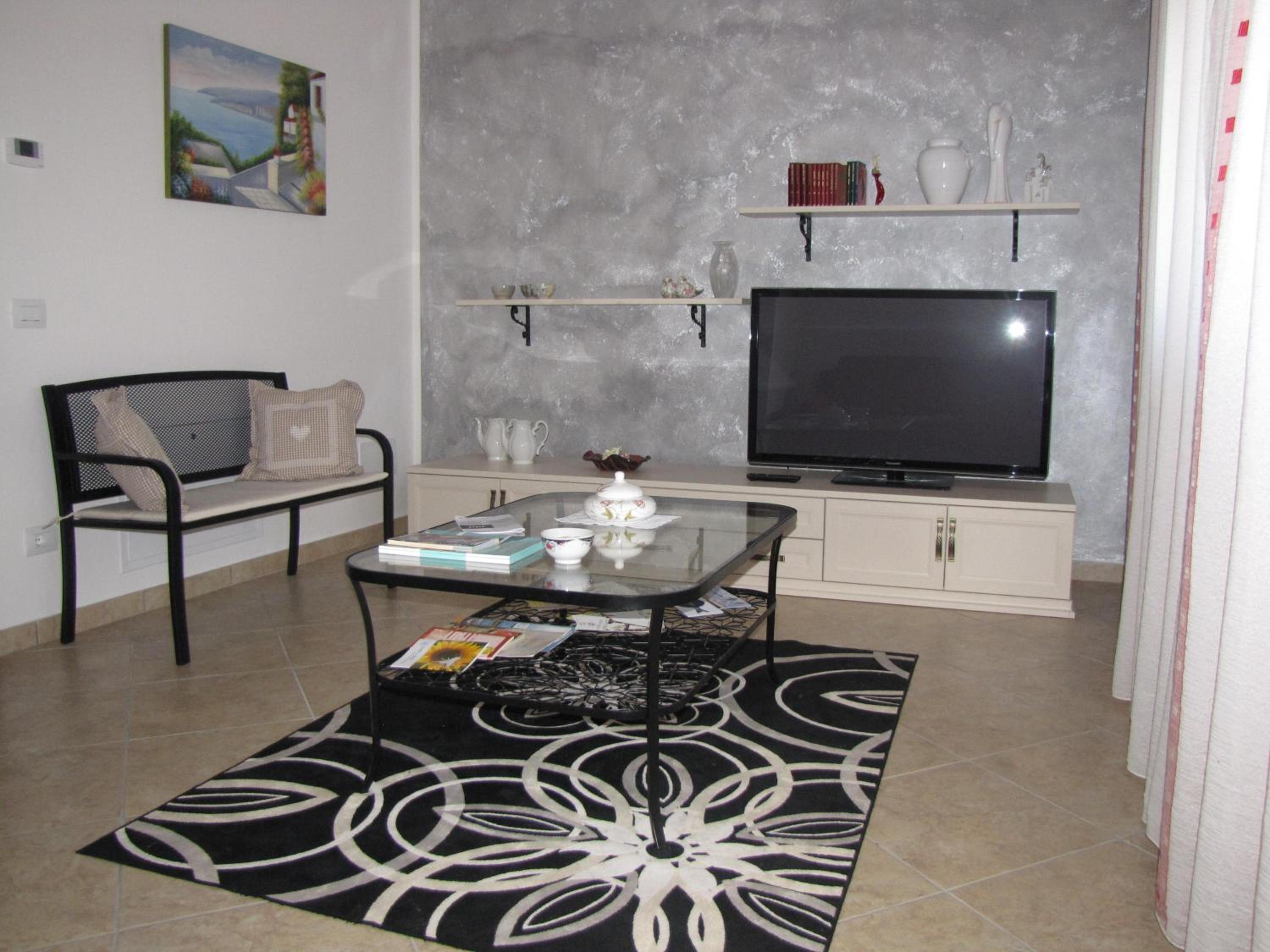 Double Room with Private Bathroom photo 2