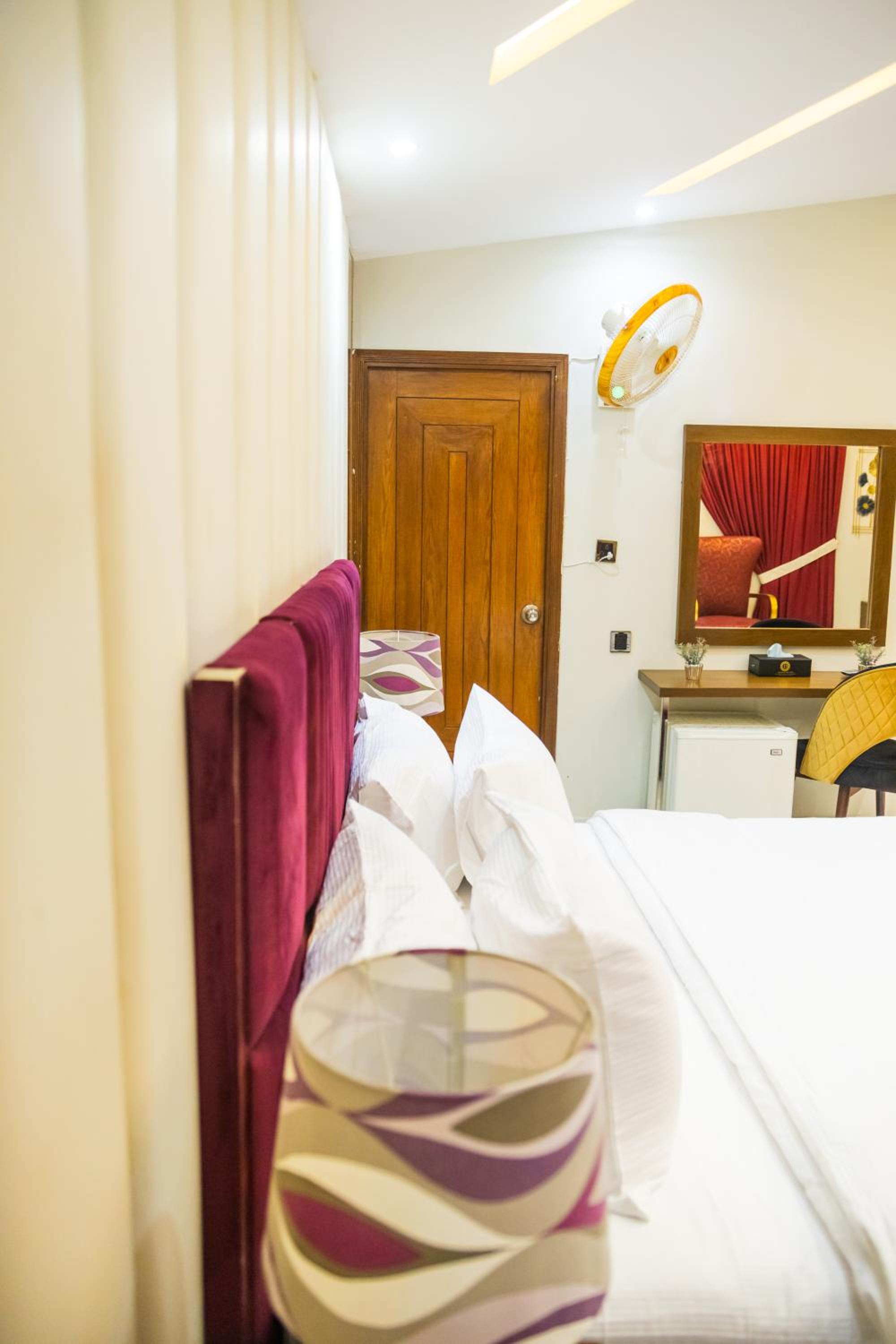 Deluxe Double or Twin Room photo 3