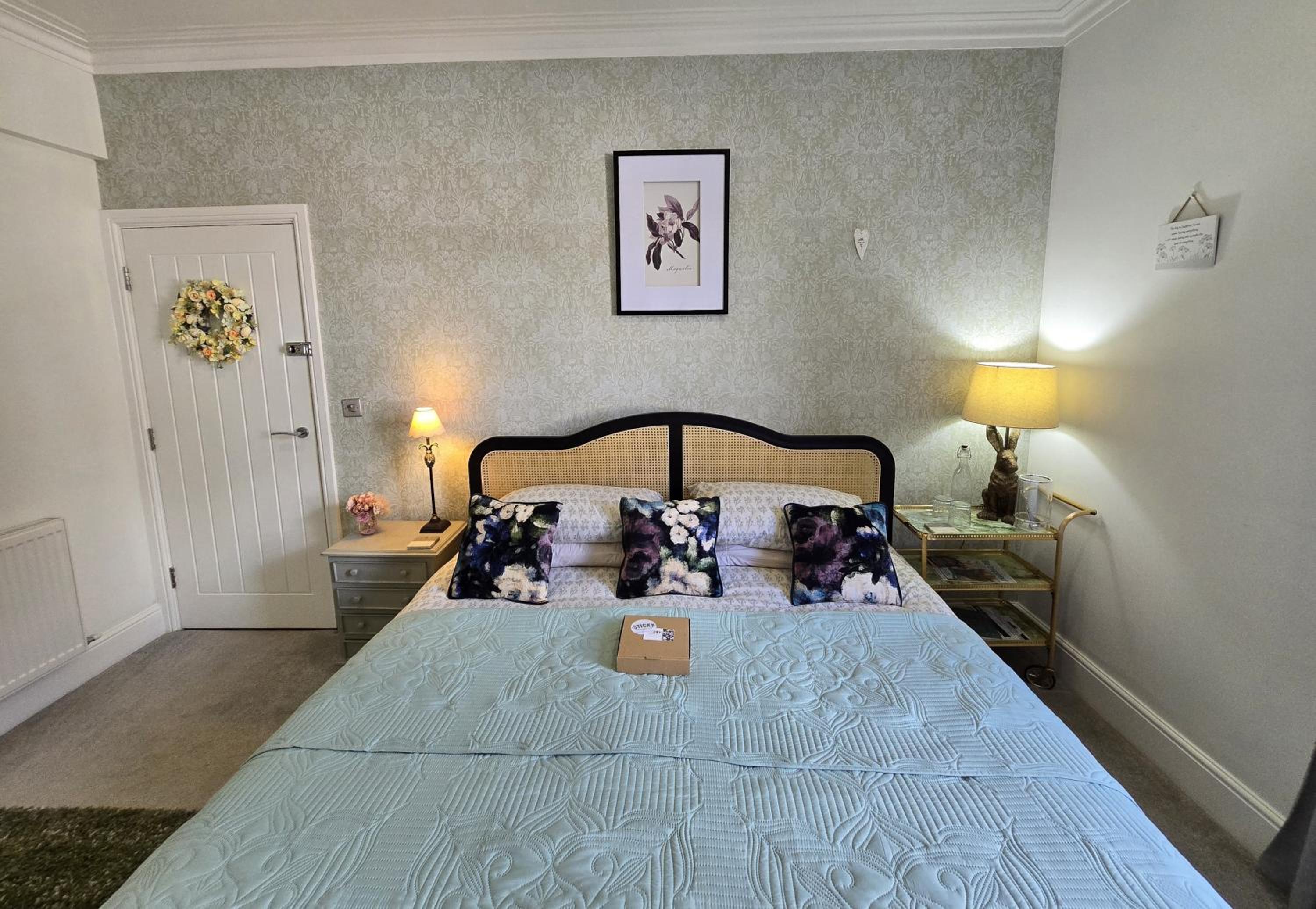 Superior King Suite photo 2