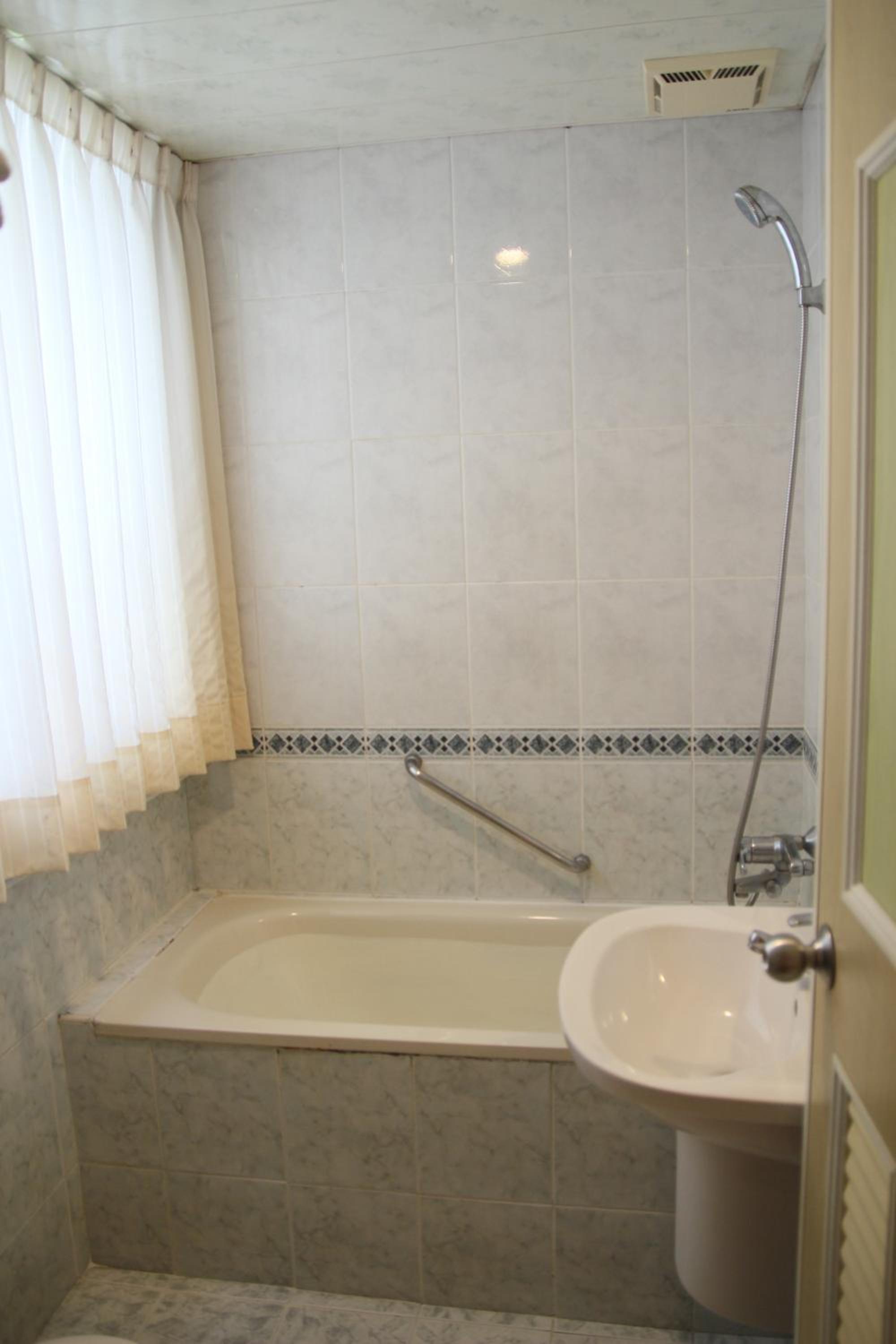 Standard Quadruple Room photo 3
