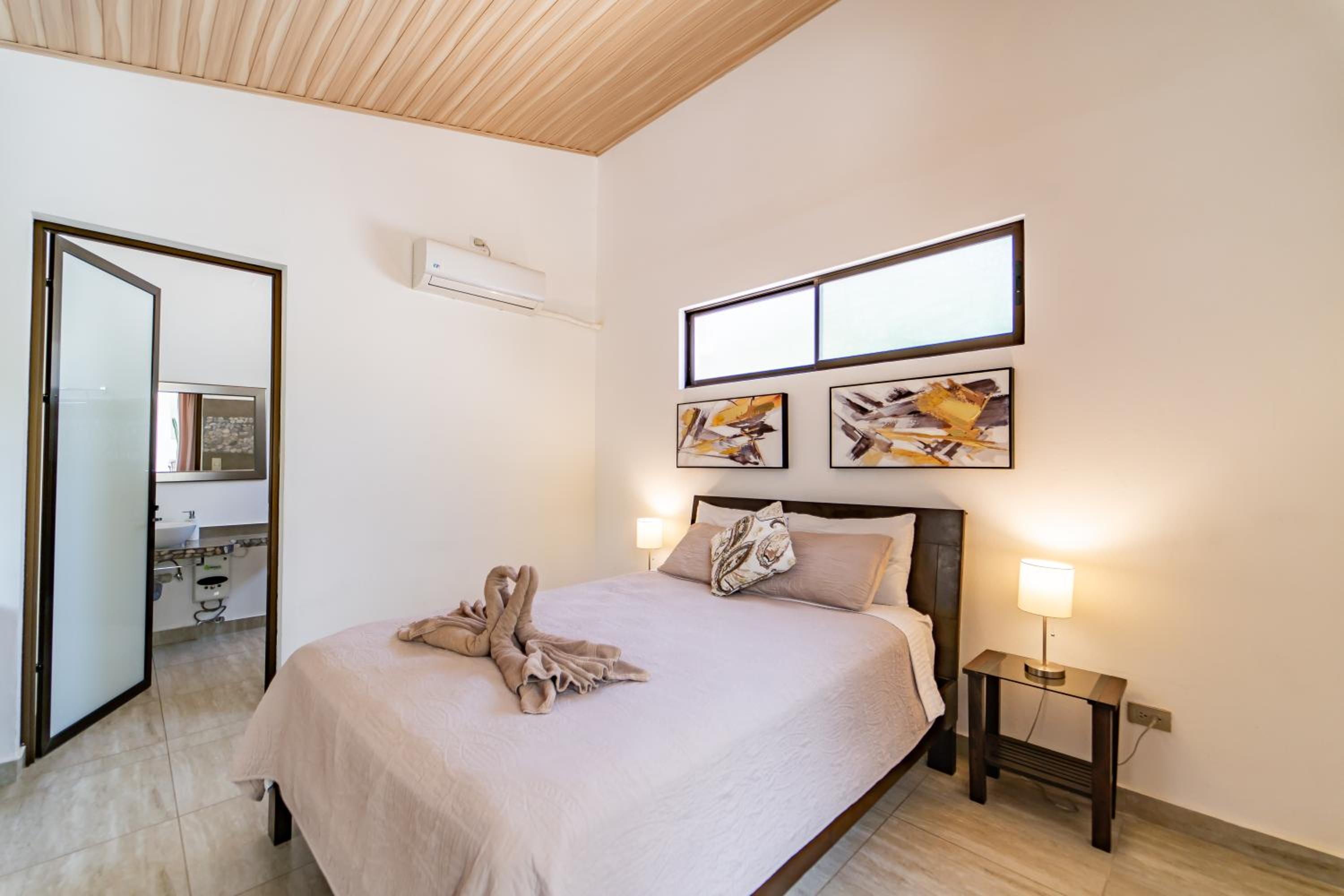 Deluxe Double or Twin Room photo 1