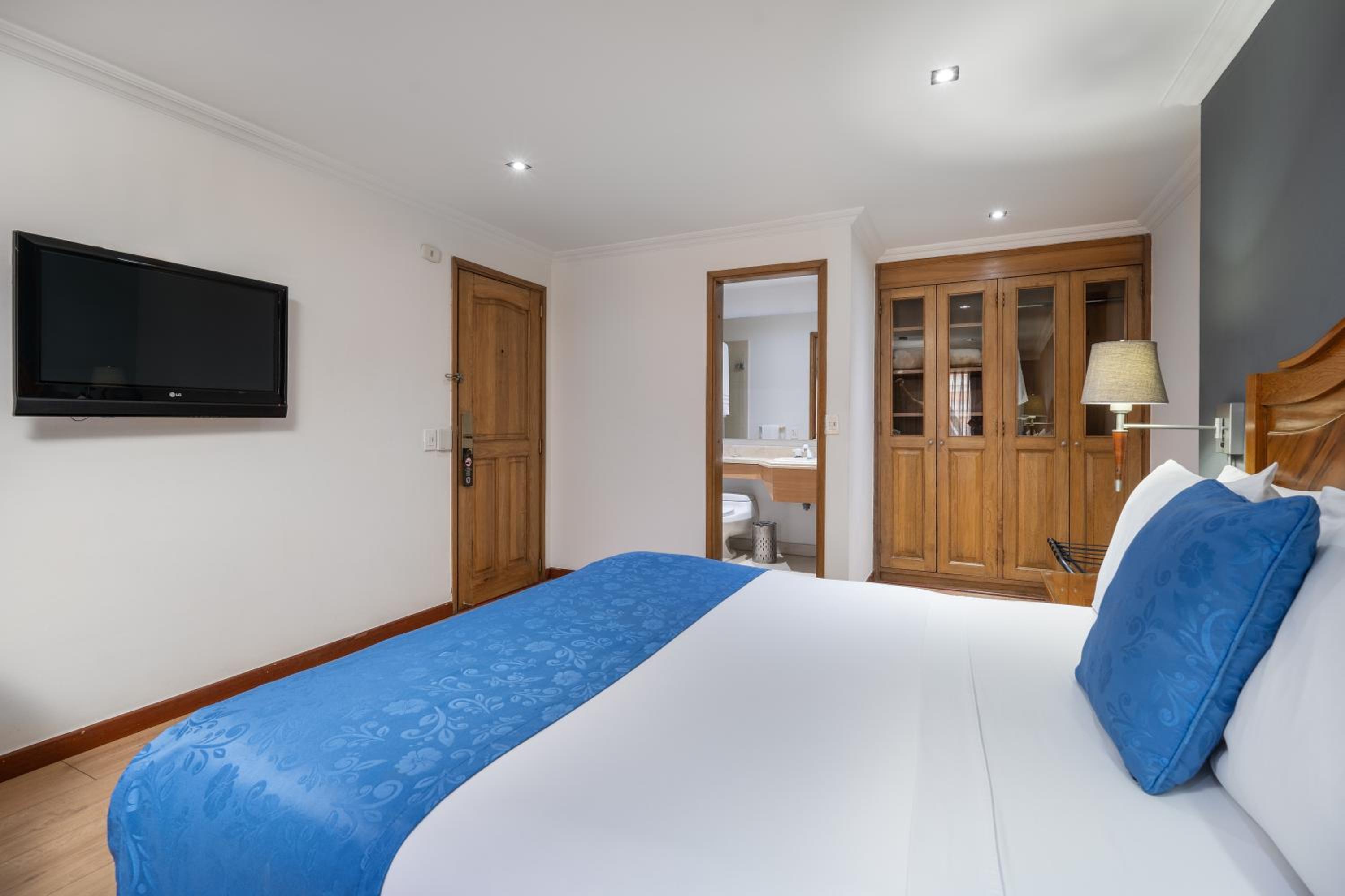 Junior Suite - Photo 23