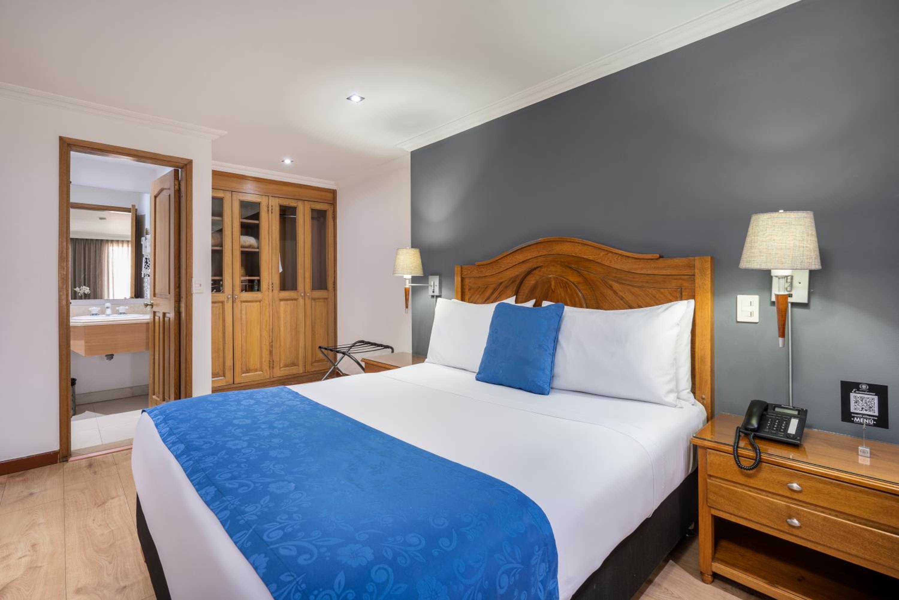 Junior Suite - Photo 15