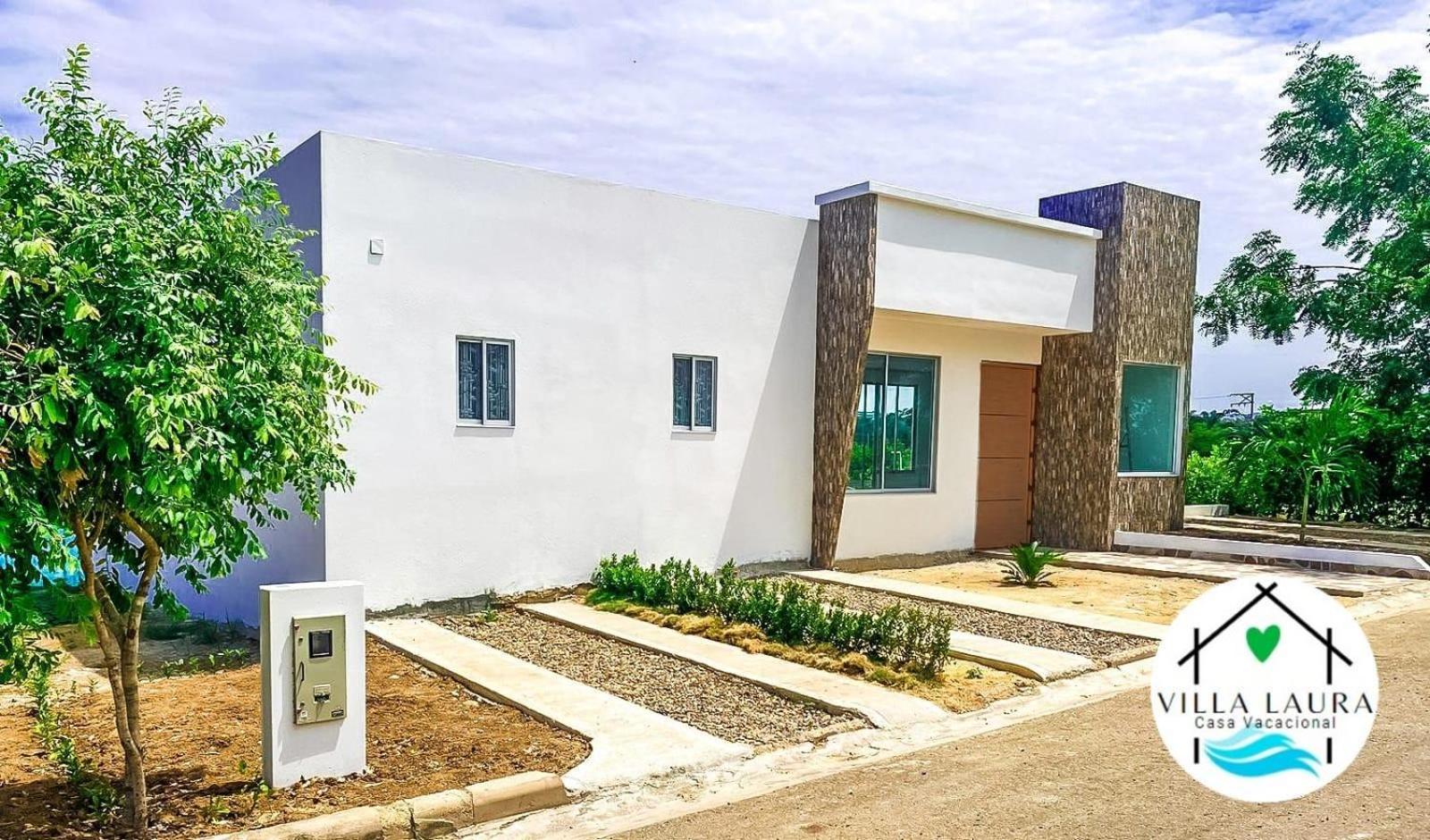 Villa photo 2