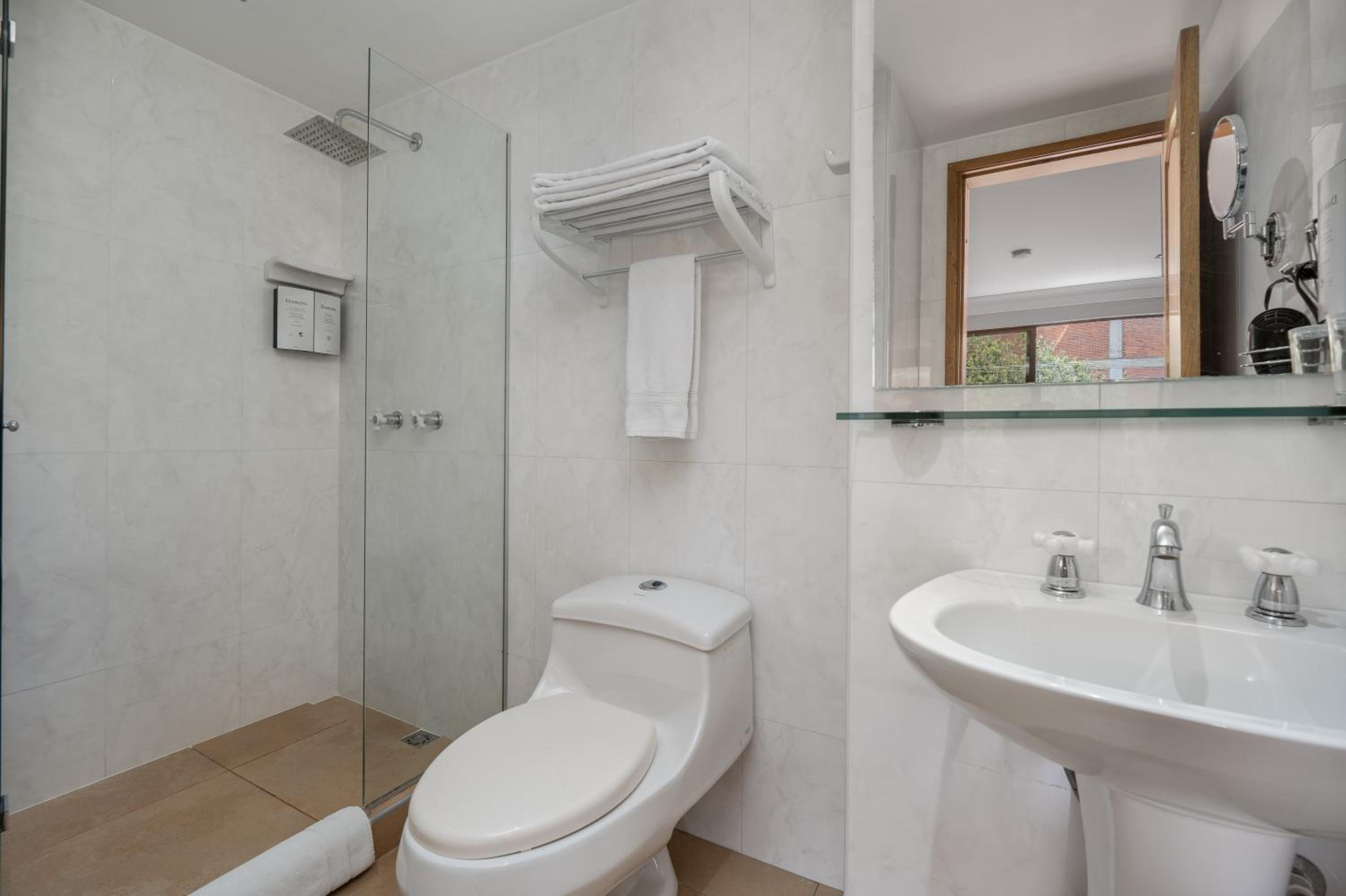 Superior Double Room - Photo 17