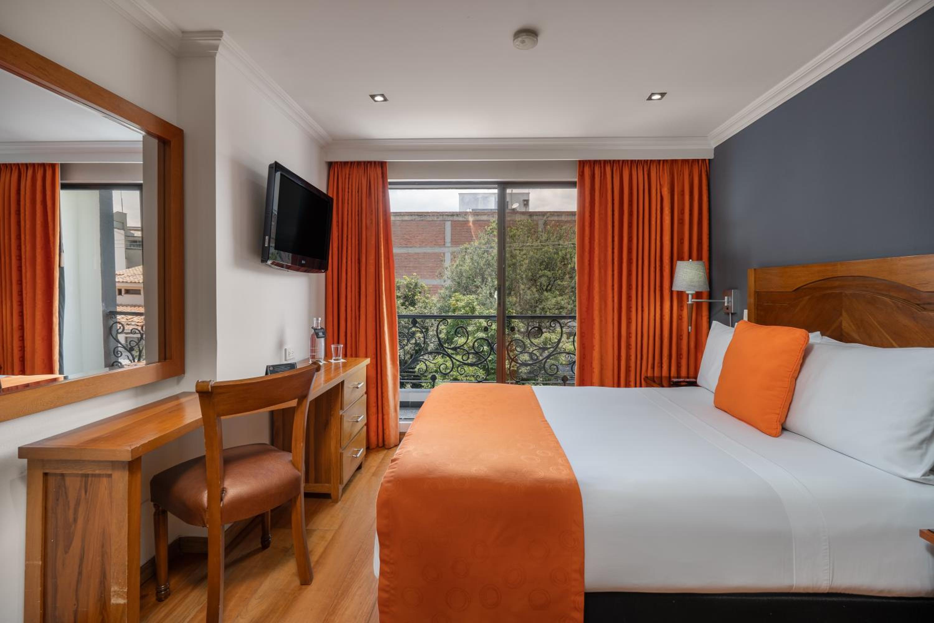 Superior Double Room - Photo 23