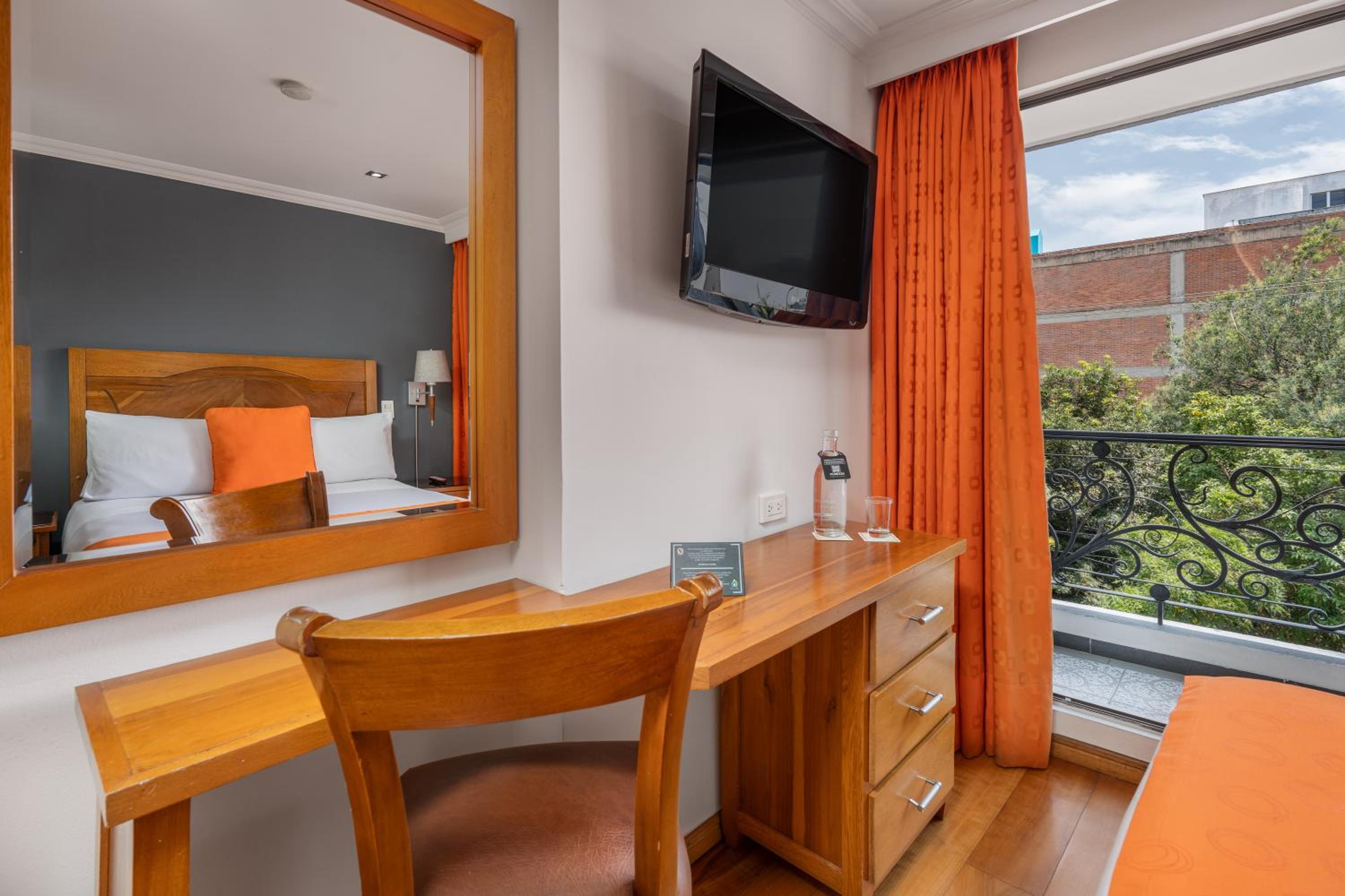 Superior Double Room - Photo 16