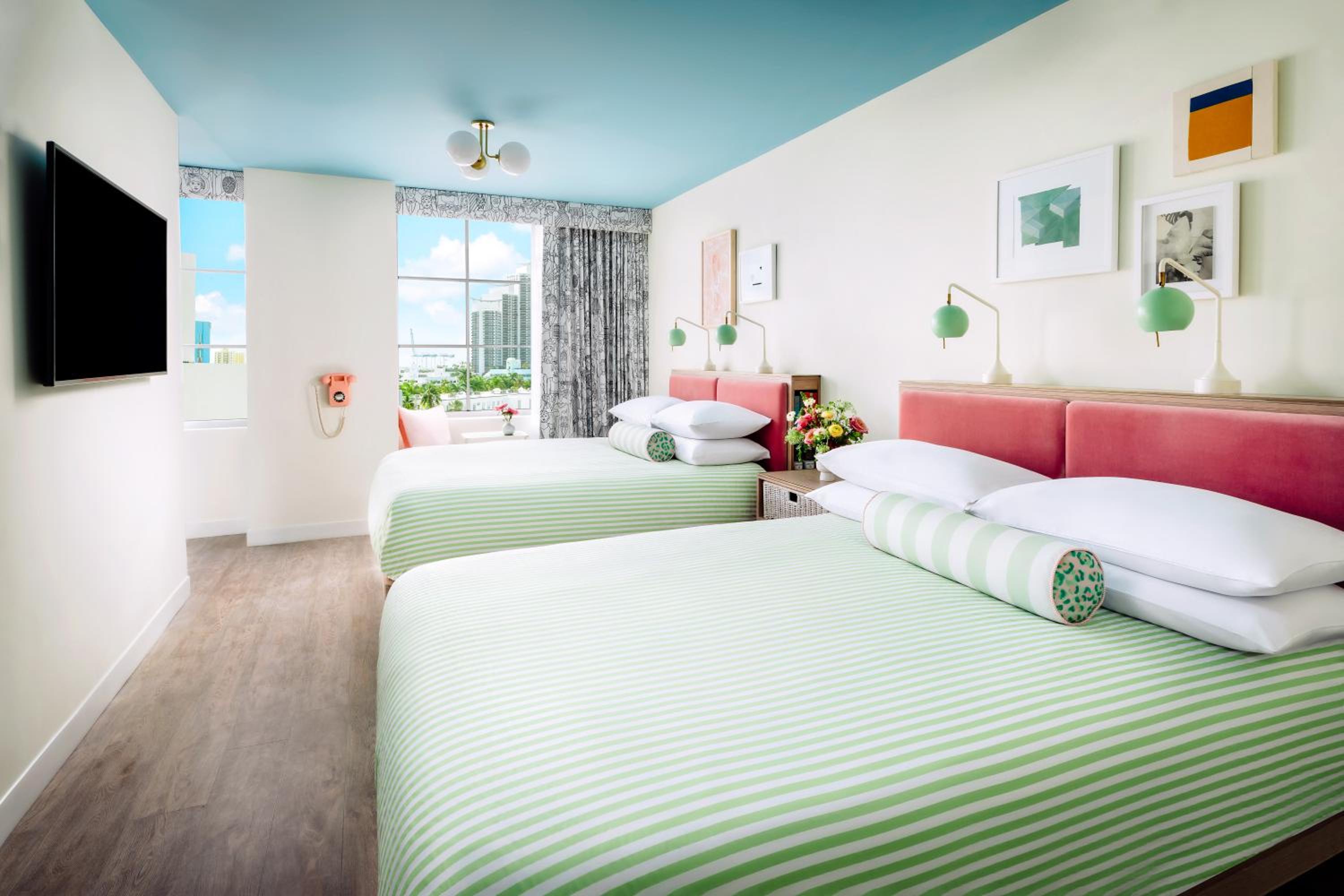 Standard Queen Room - Photo 1
