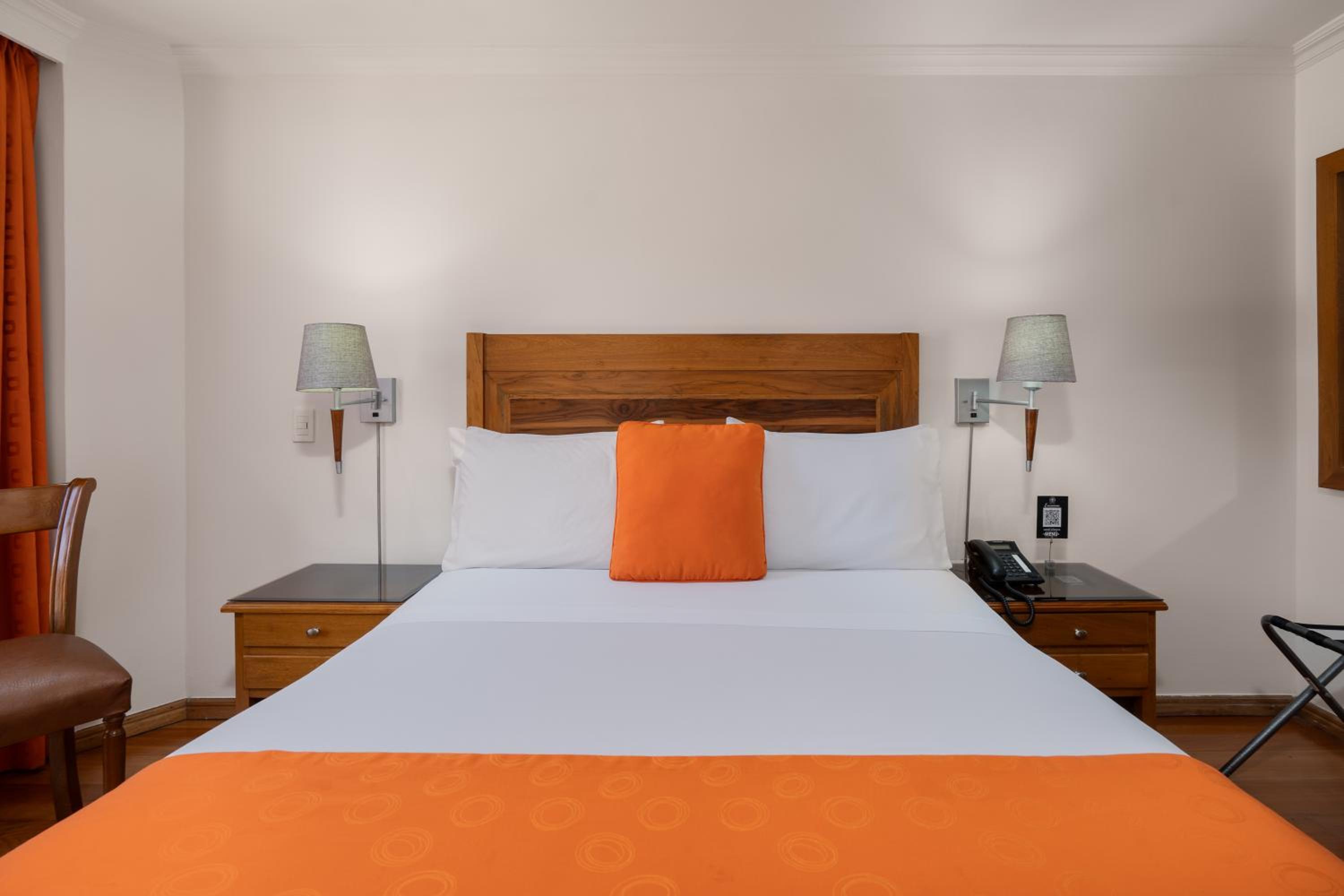 Superior Double Room - Photo 11