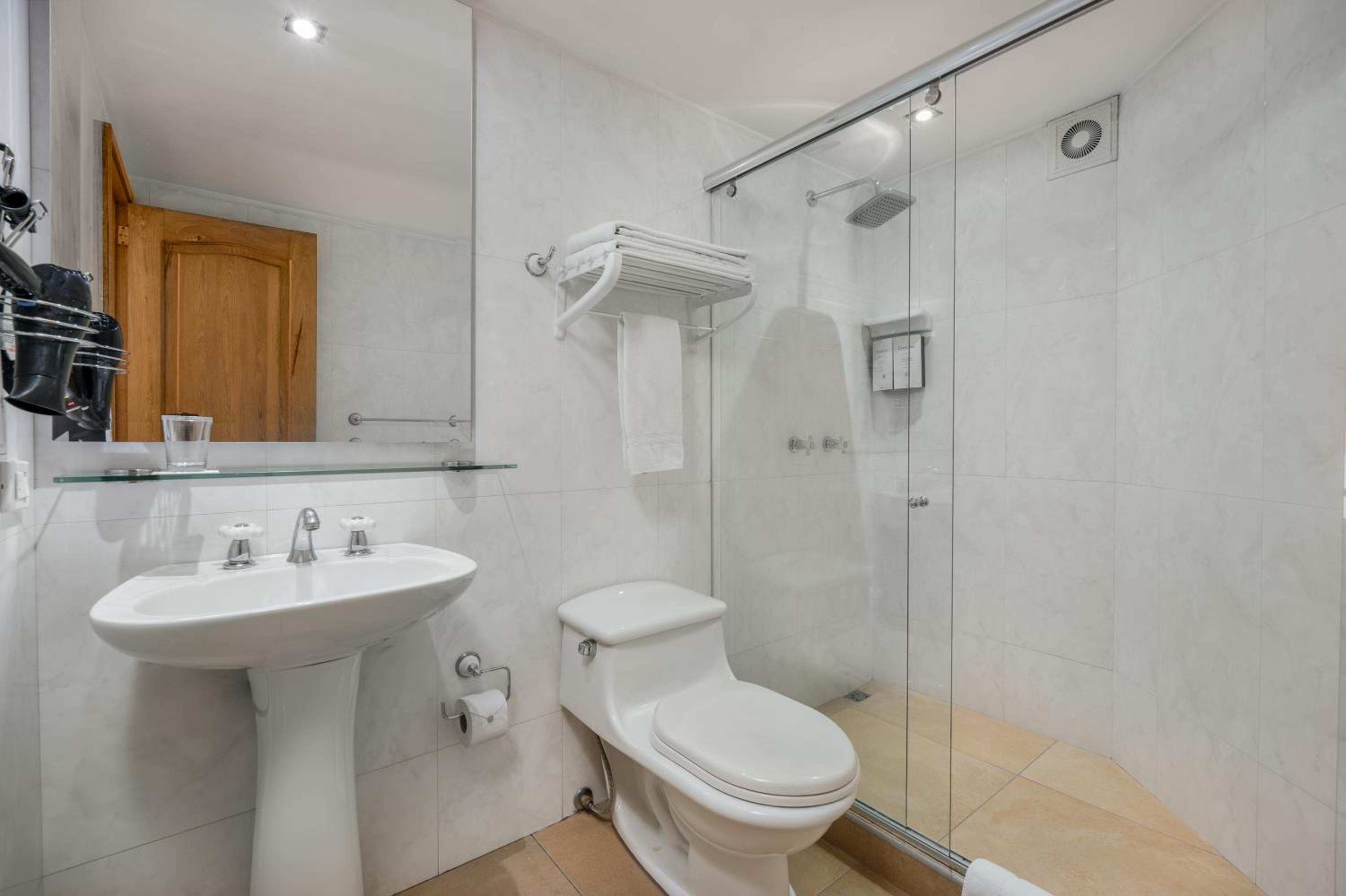 Superior Double Room - Photo 12