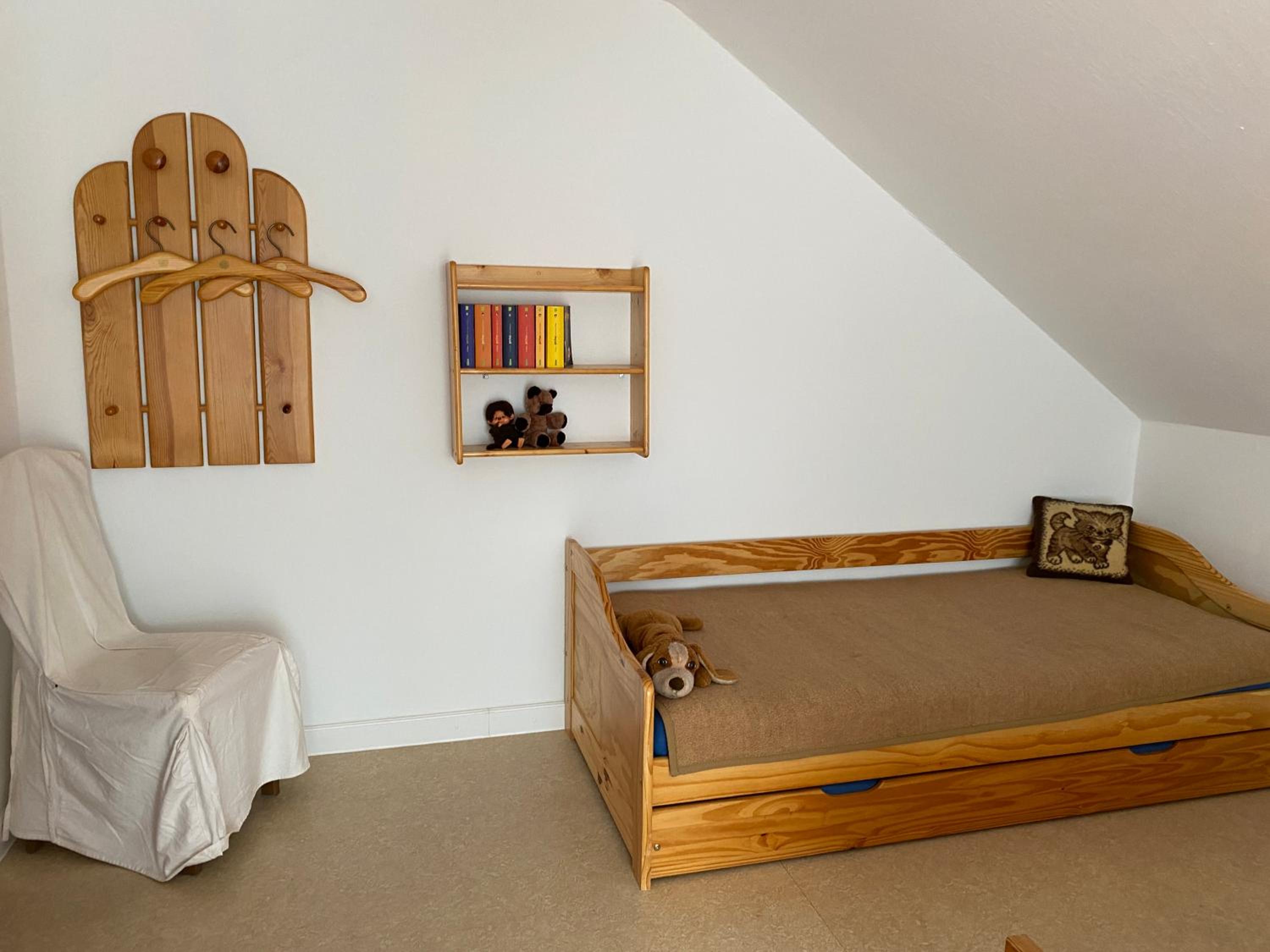 One-Bedroom Apartment photo 1