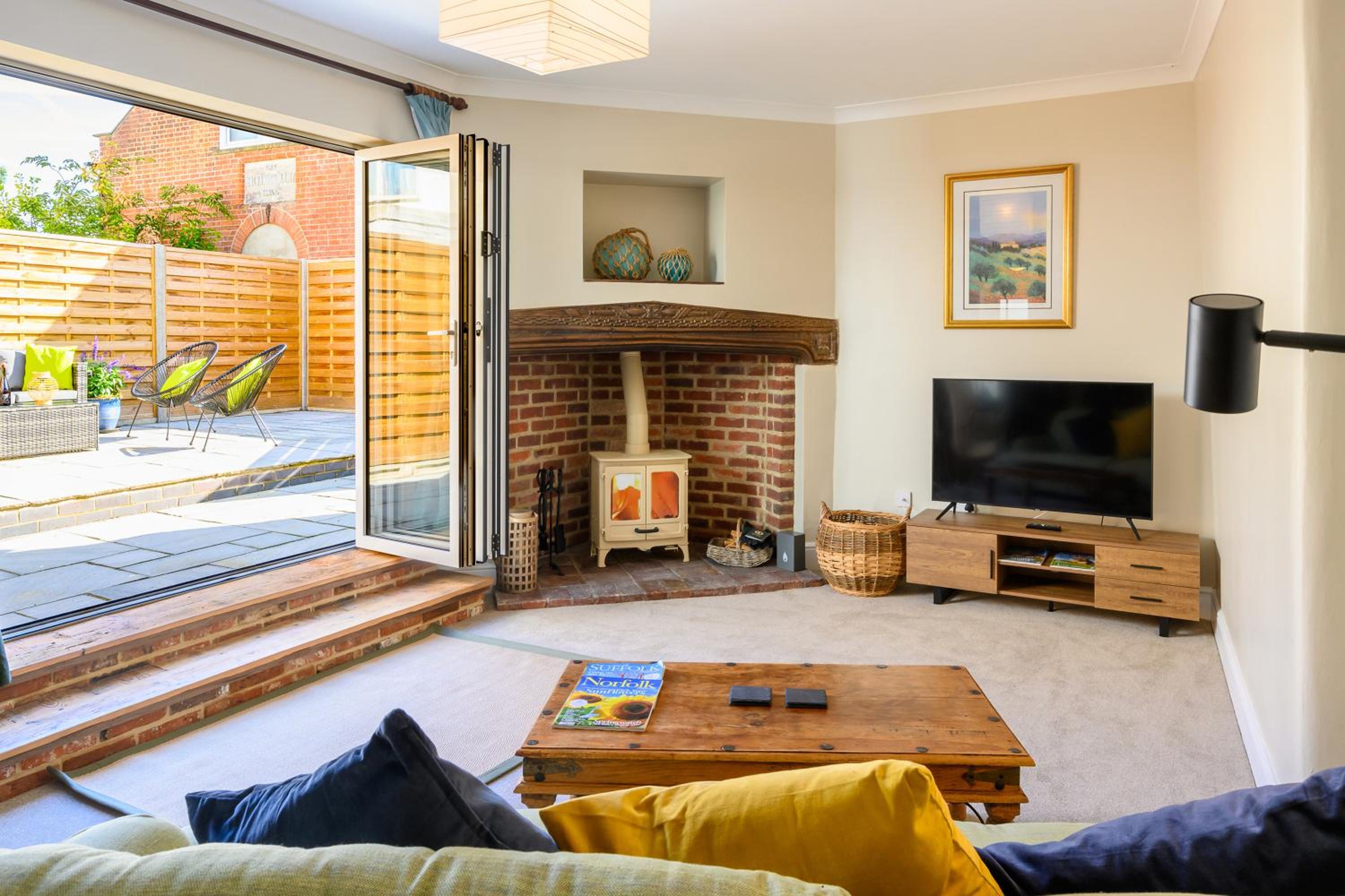 Three-Bedroom House photo 1
