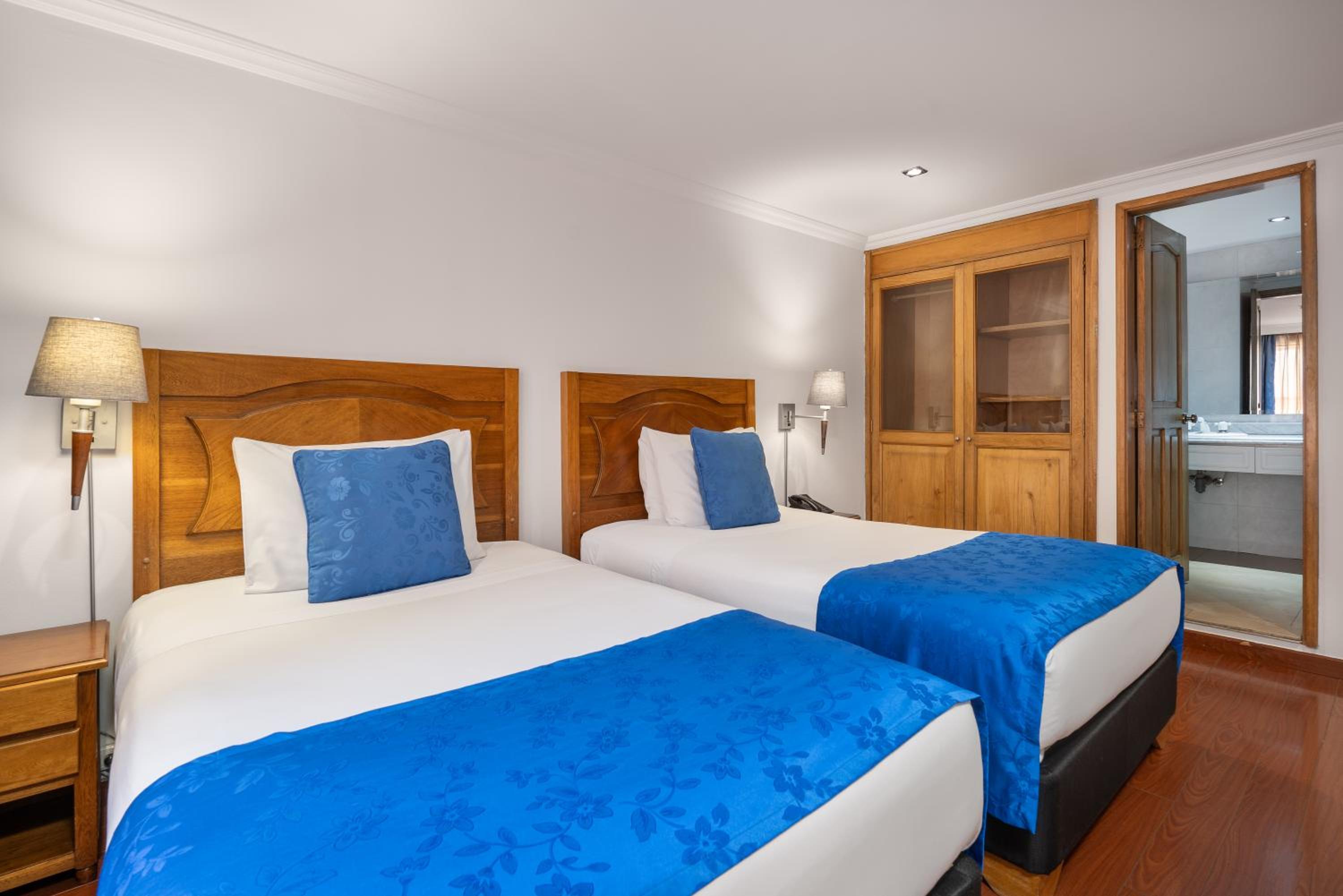 Twin Room - Photo 1