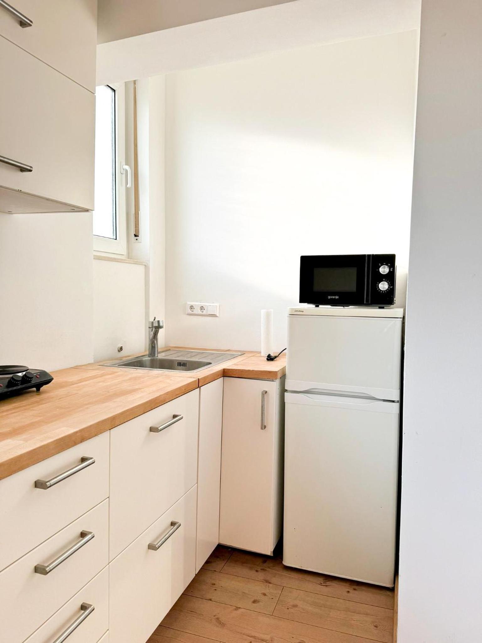 One-Bedroom Apartment photo 3