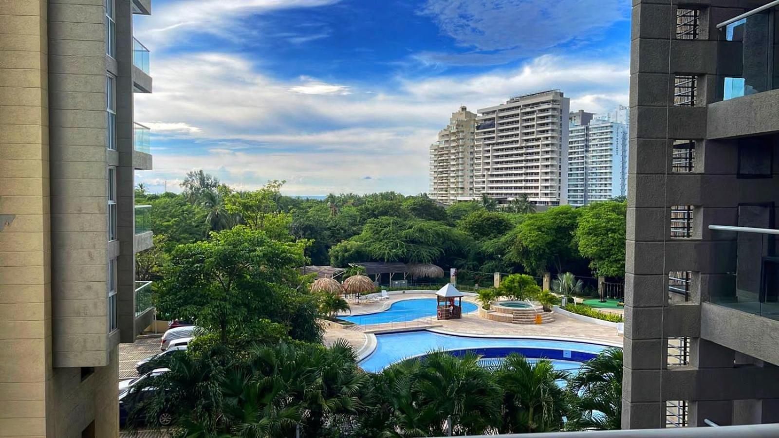 Apartment with Pool View  photo 3
