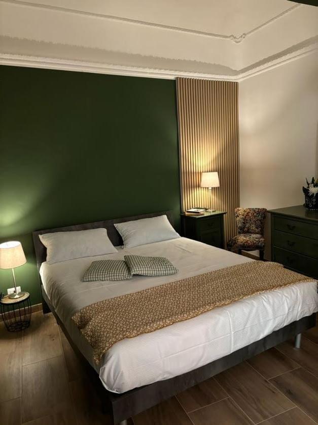Two-Bedroom Apartment with Terrace photo 2