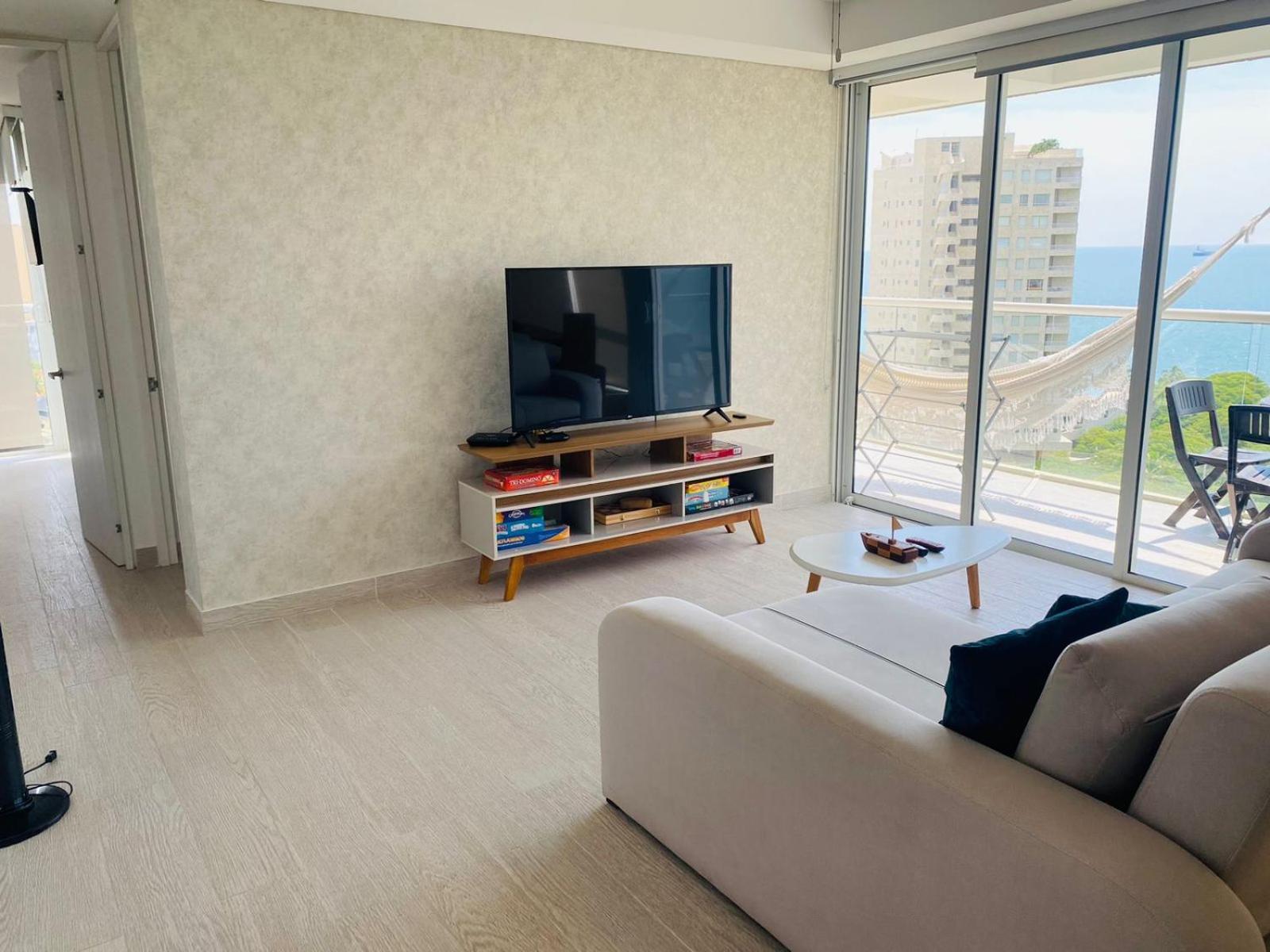 Apartment with Sea View photo 2