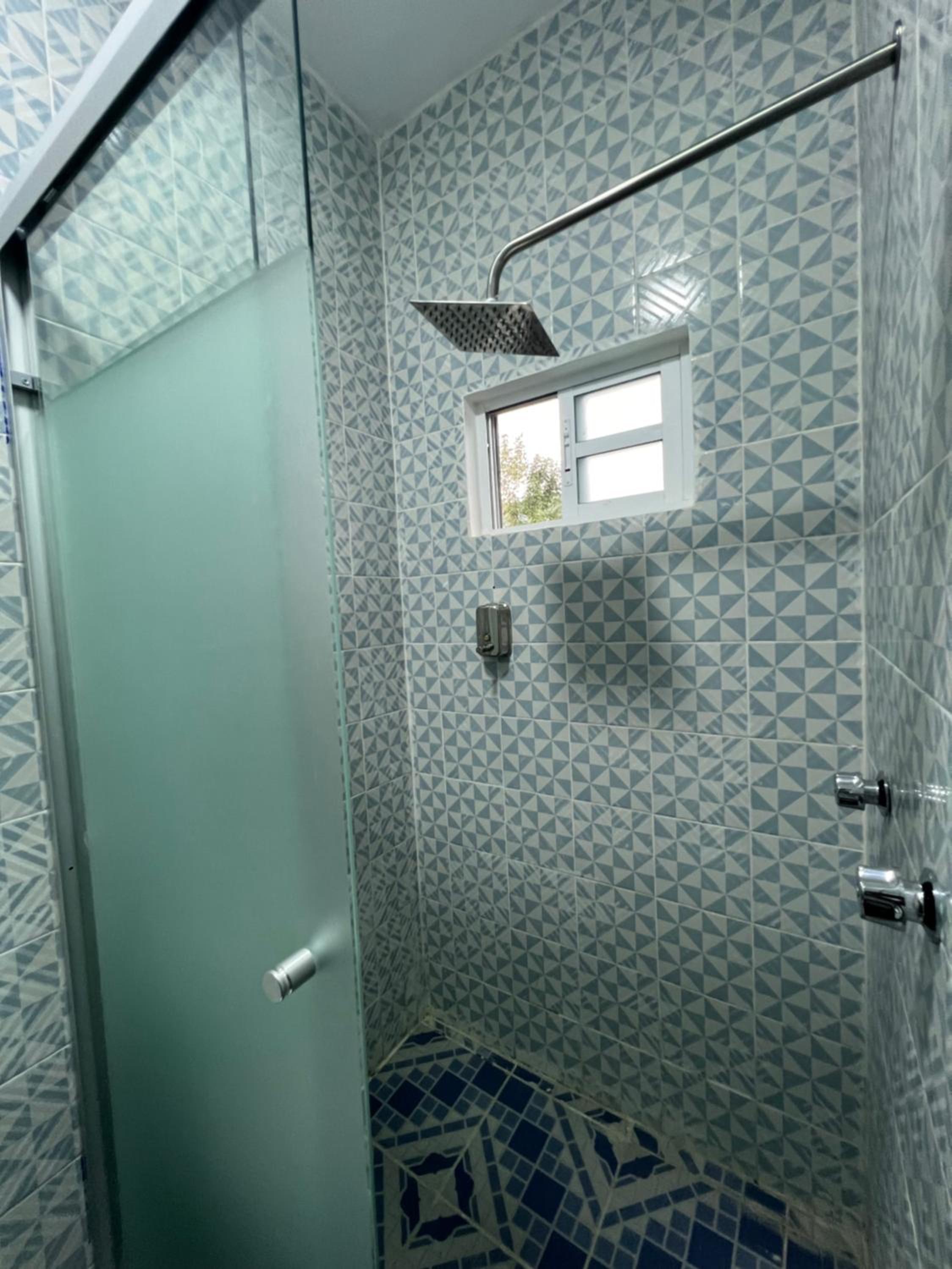 Deluxe Triple Room photo 3