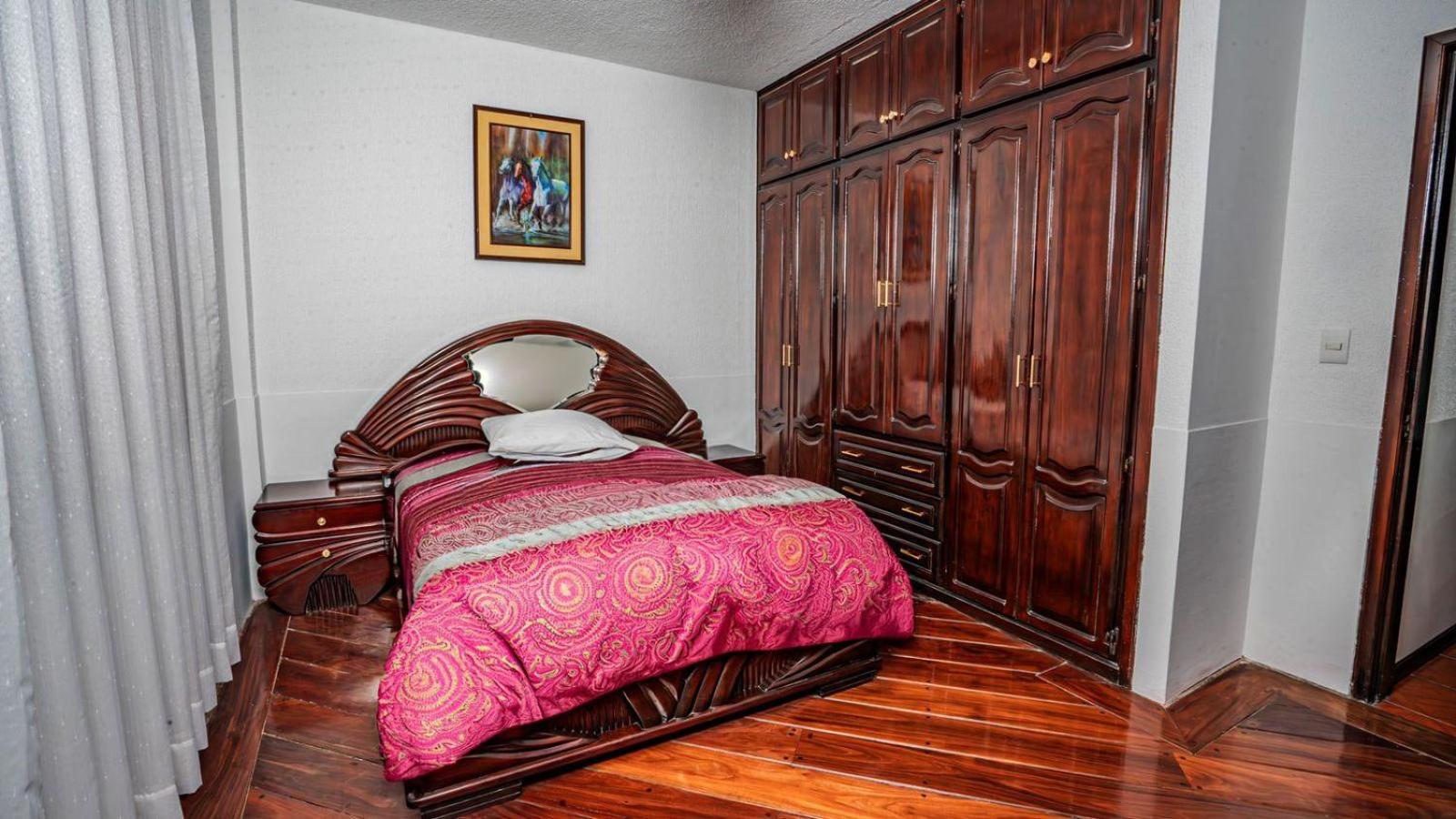 Four-Bedroom Vacation Home photo 3
