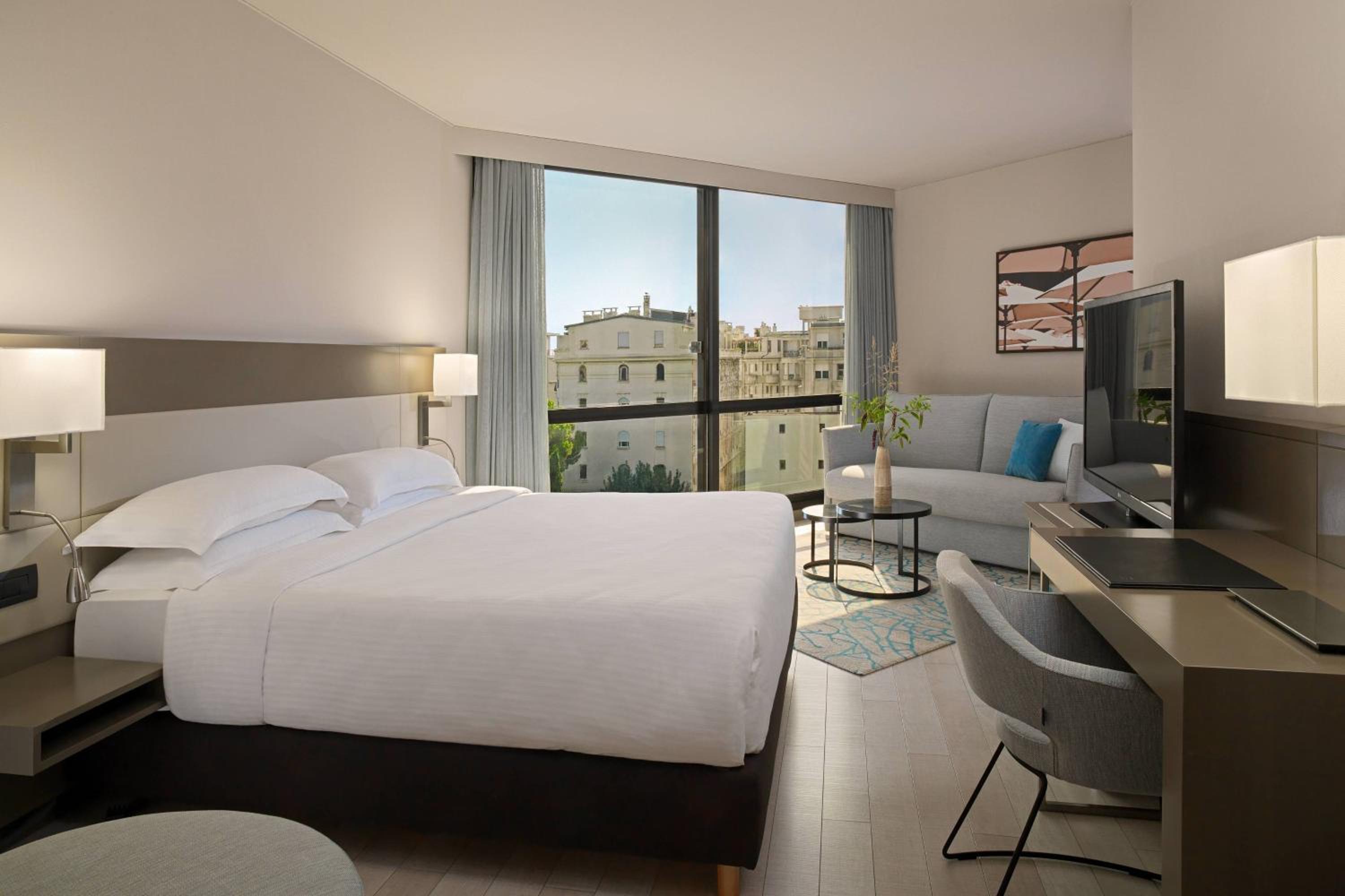 Junior Suite with Sea View - Photo 8