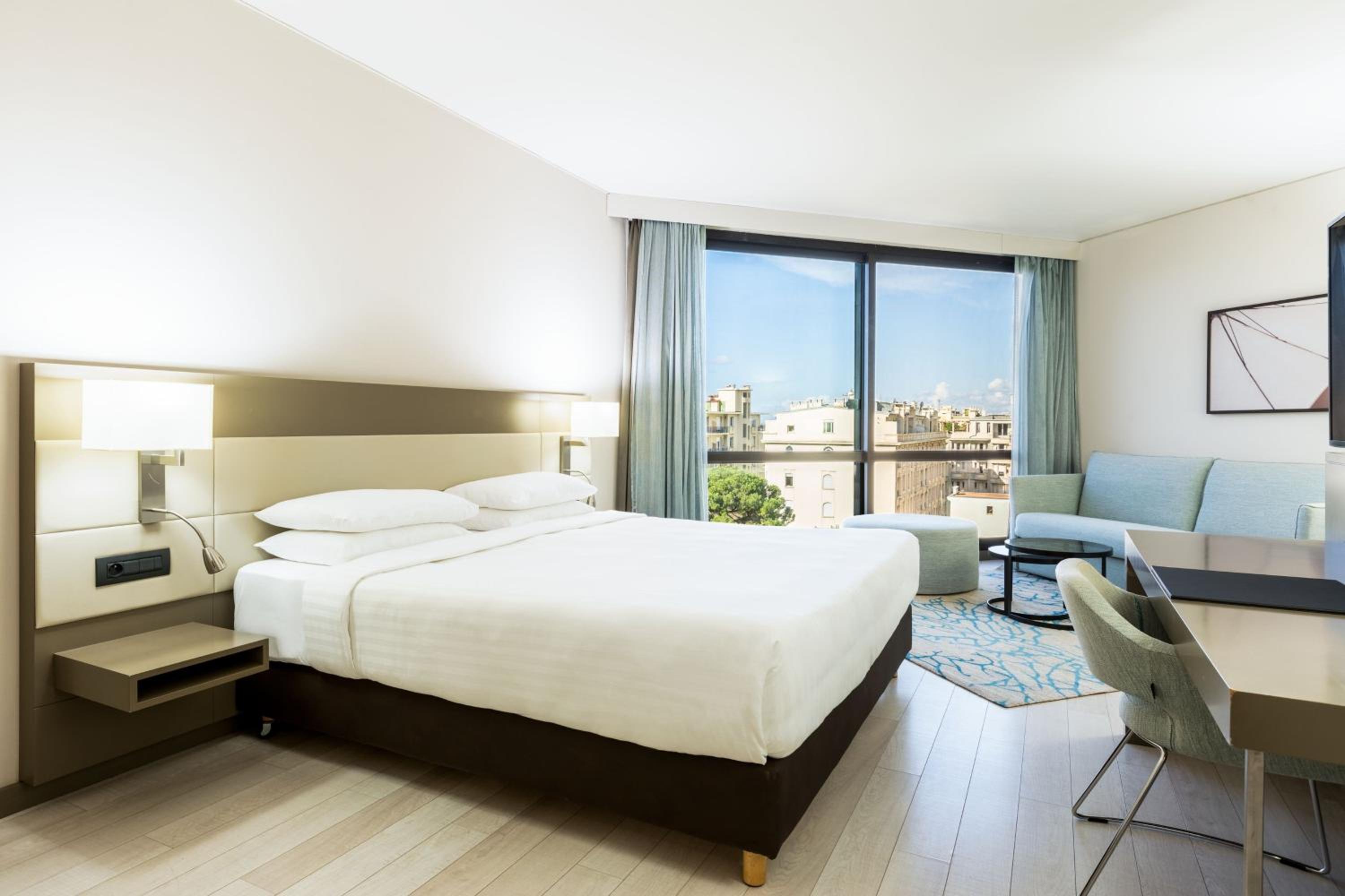 Junior Suite with Sea View - Photo 11