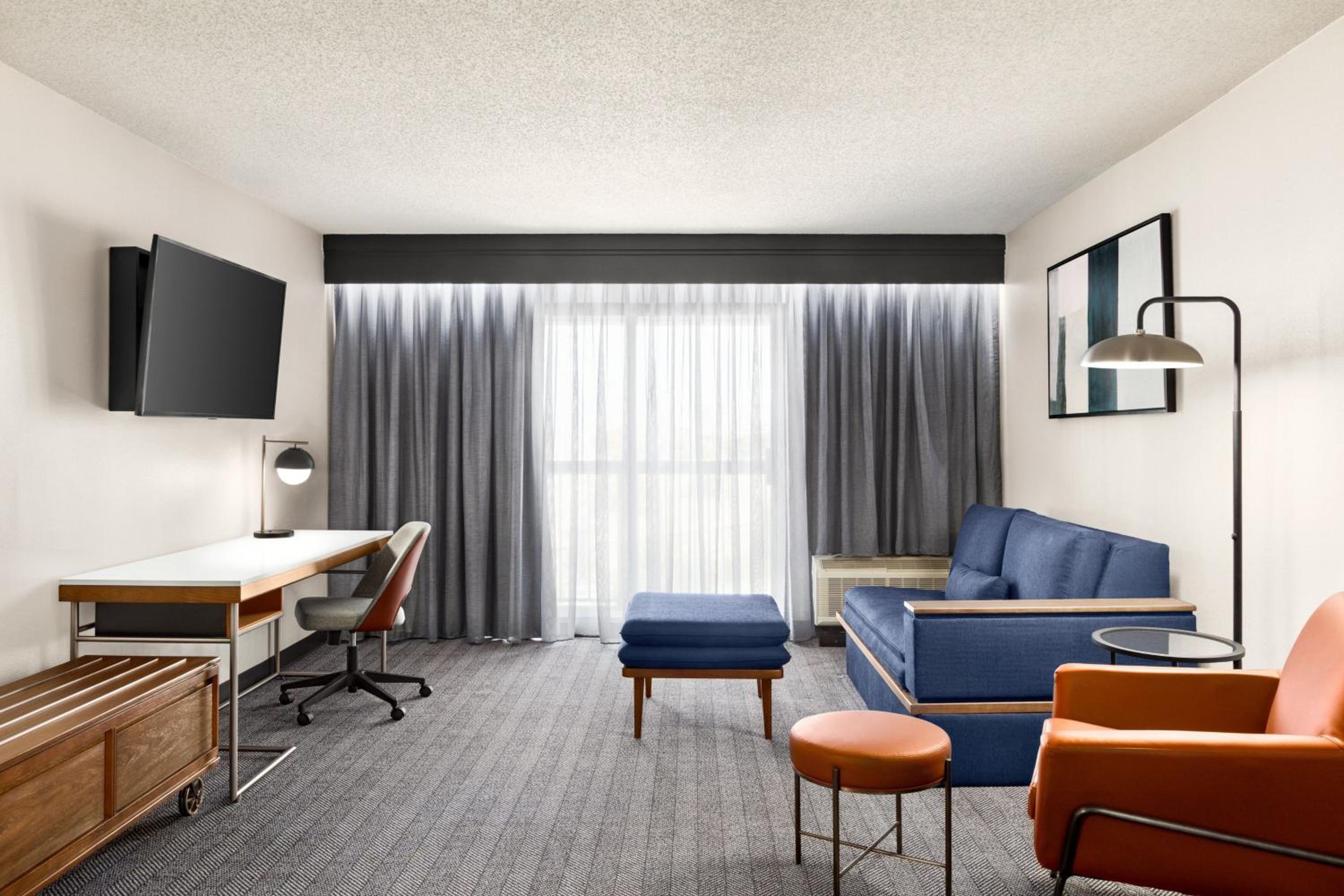 King Room - Hearing Accessible
