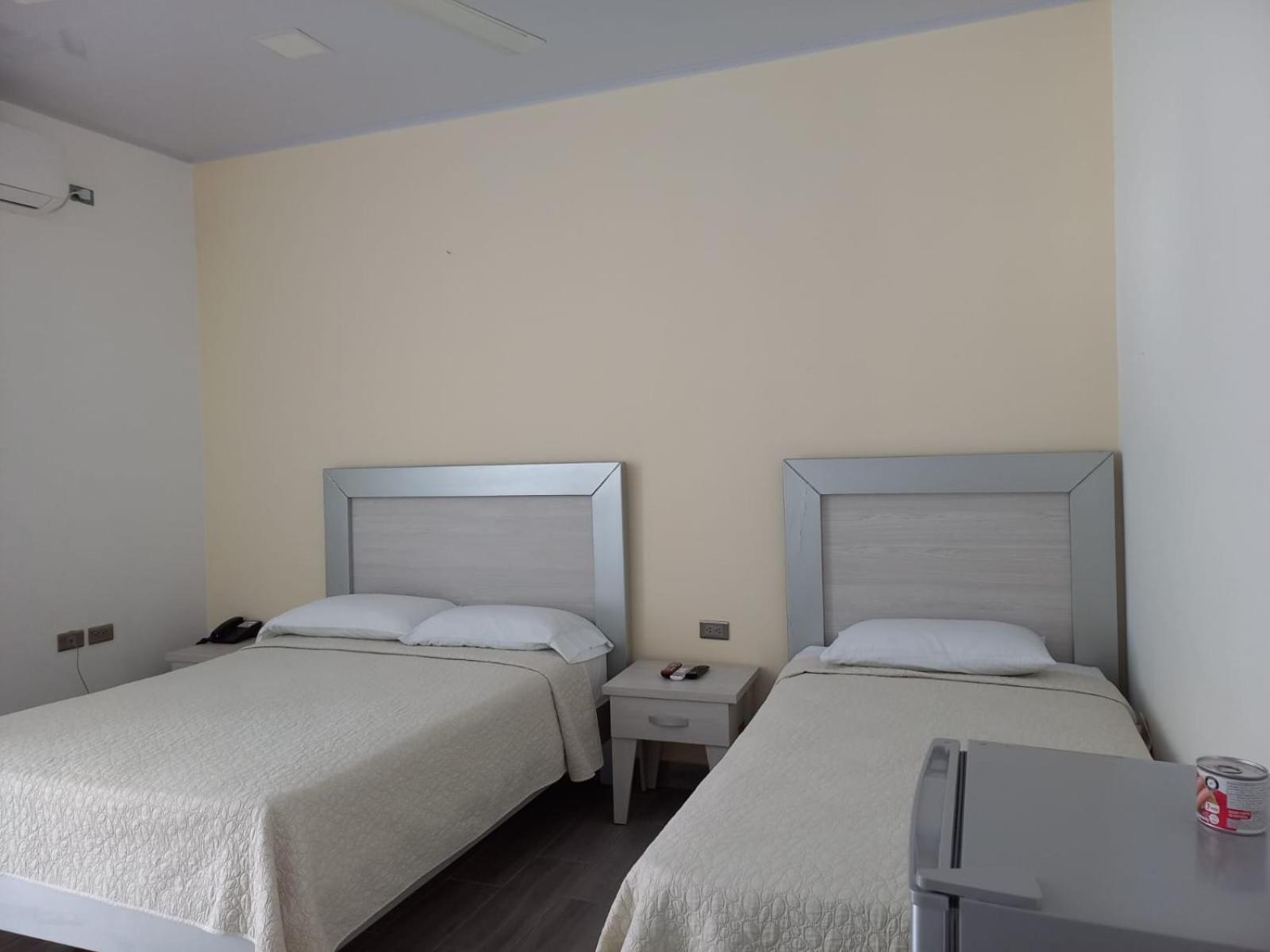 Standard Double Or Twin Room photo 2