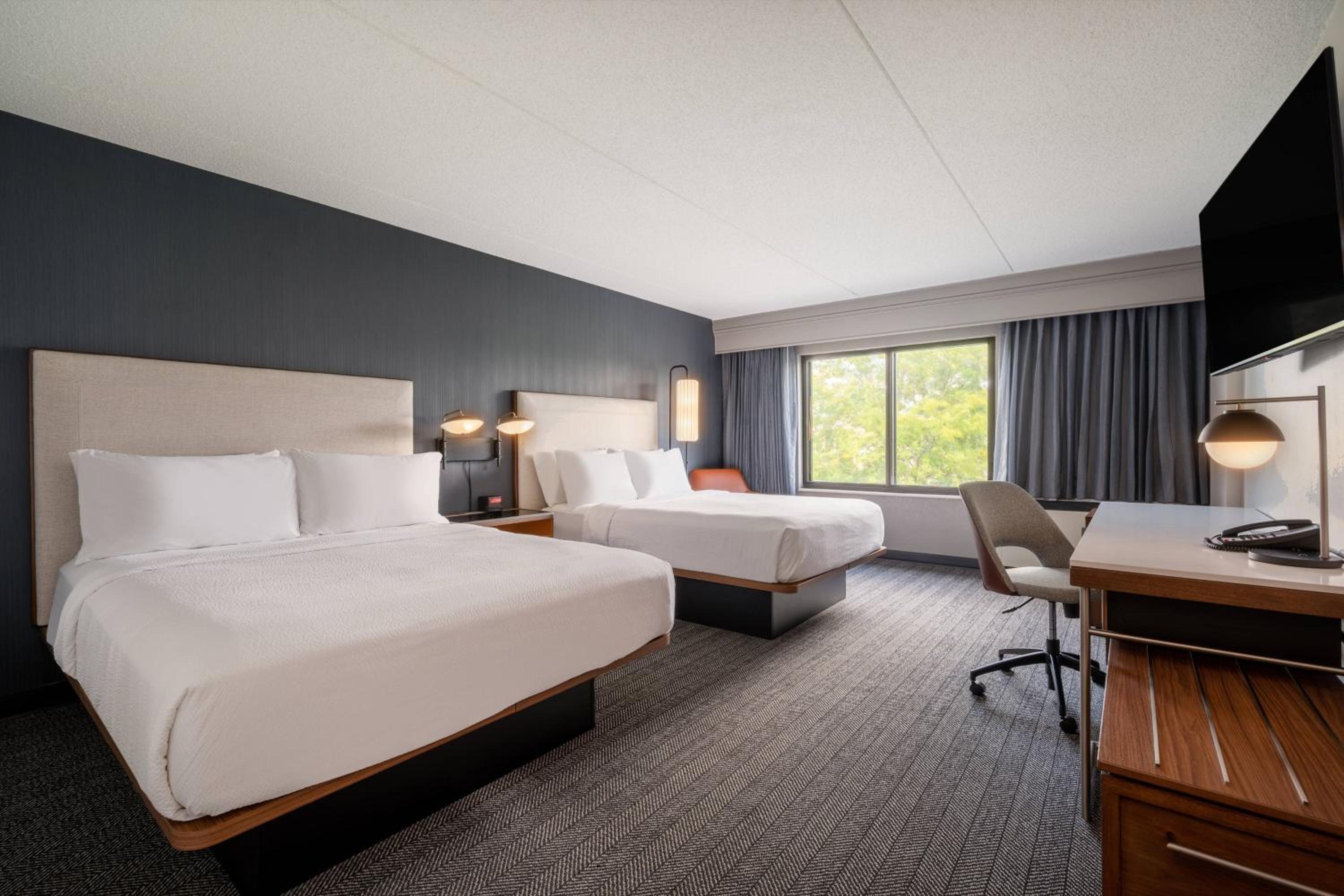 Queen Room with Two Queen Beds - Photo 1