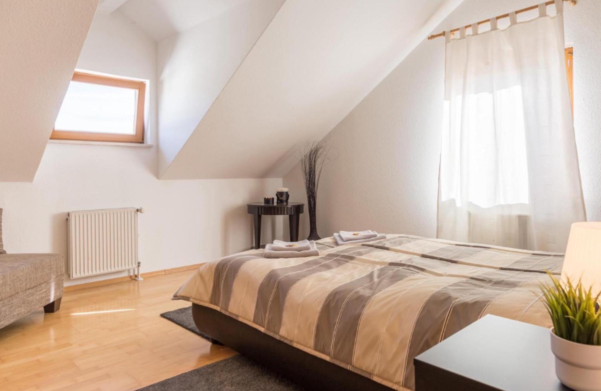 Superior One-Bedroom Apartment With Balcony photo 2