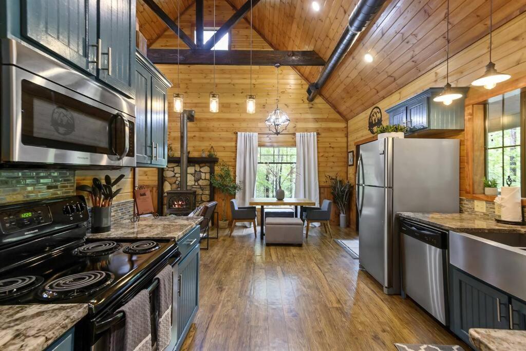 One-Bedroom House photo 3