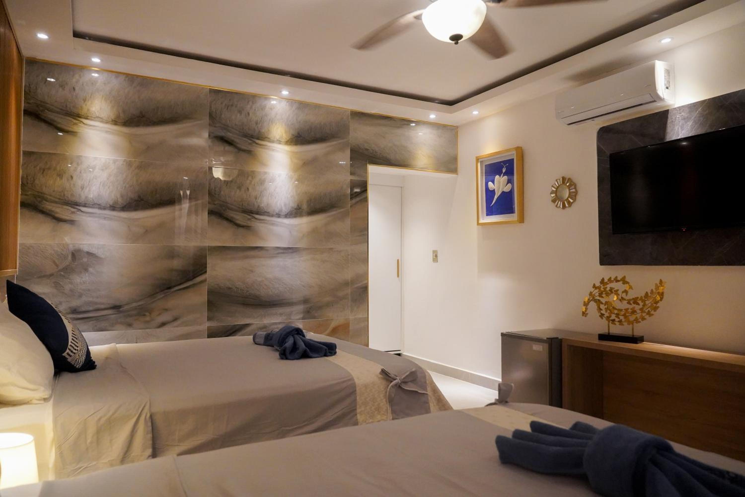 Standard Quadruple Room photo 2