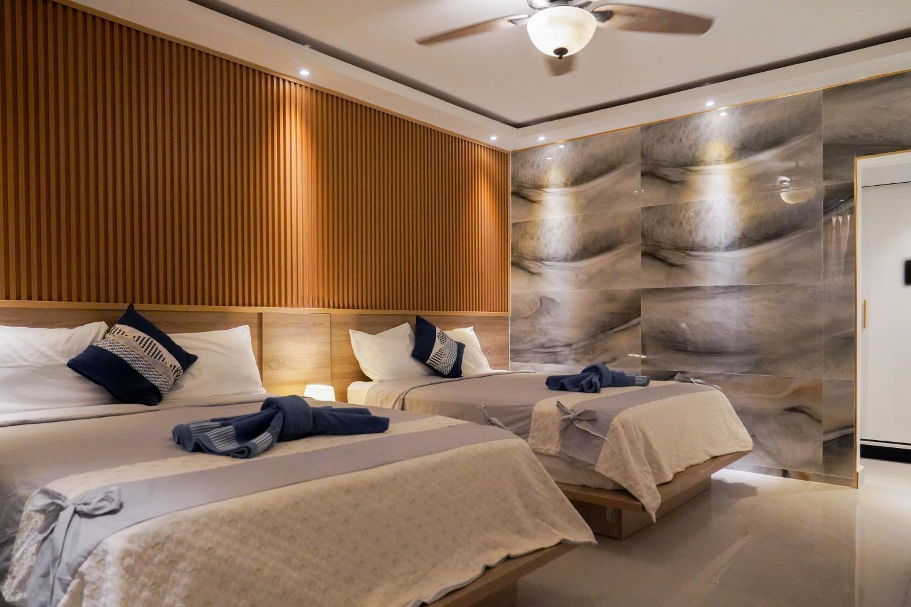 Standard Quadruple Room photo 3