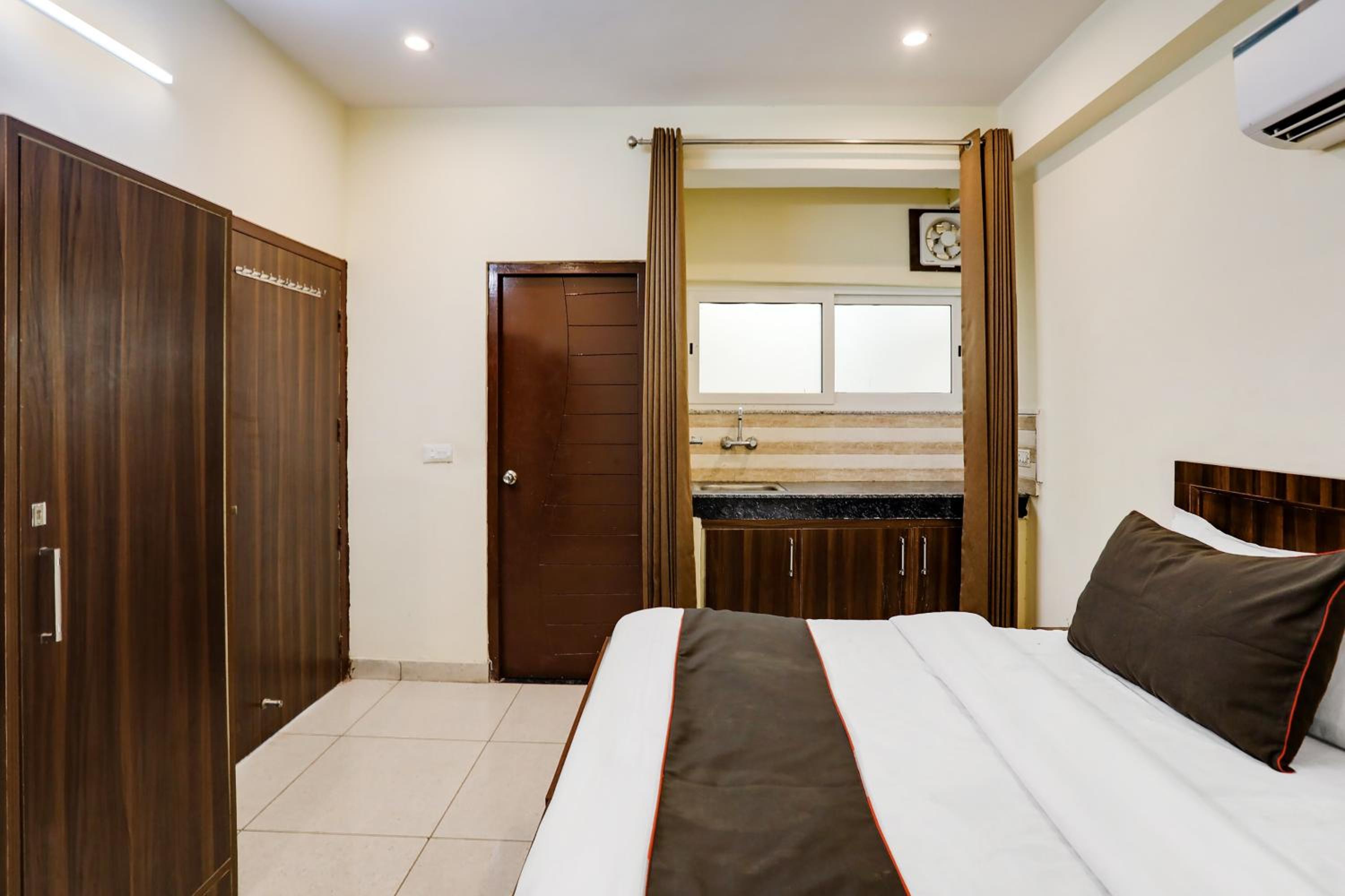 Classic Triple Room