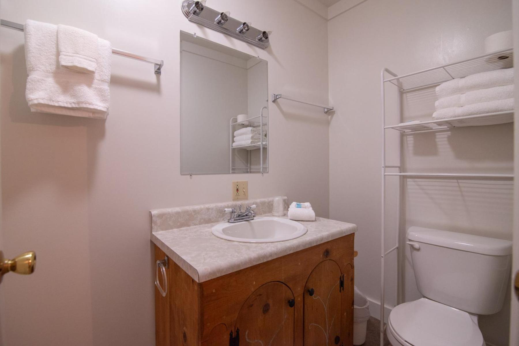 Standard Double Room - Photo 4