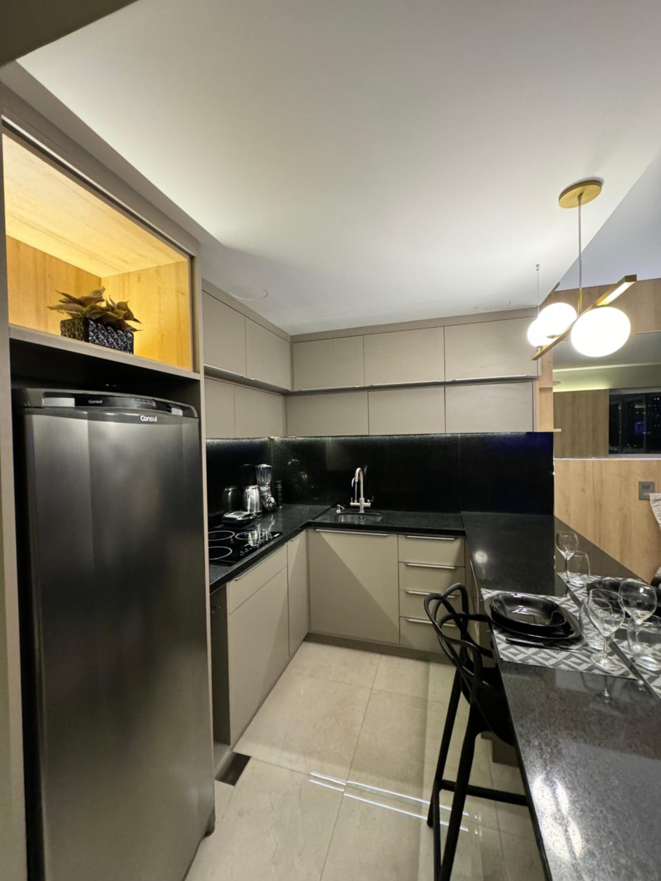 One-Bedroom Apartment photo 2