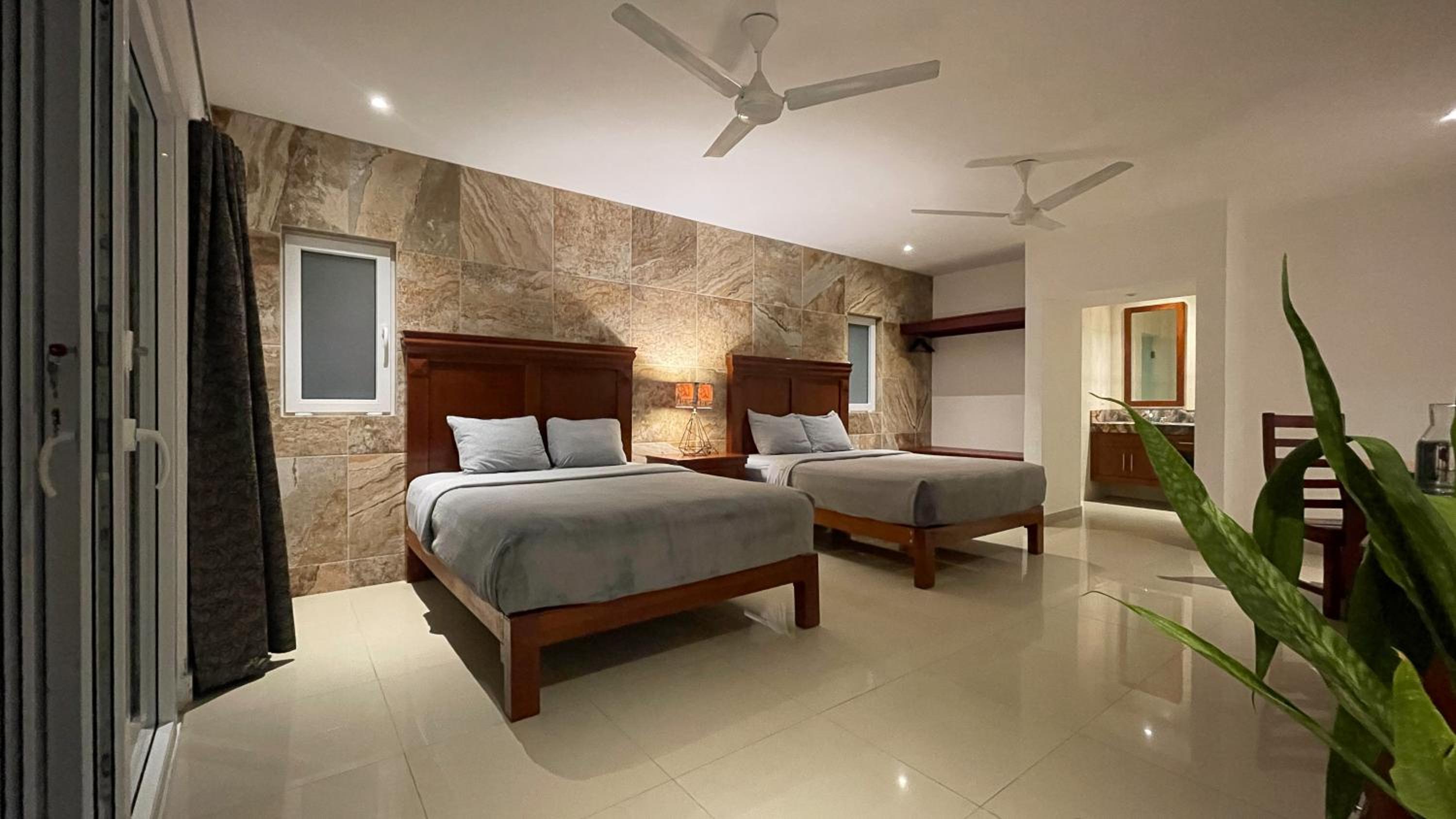 Twin Room with Terrace - Photo 5