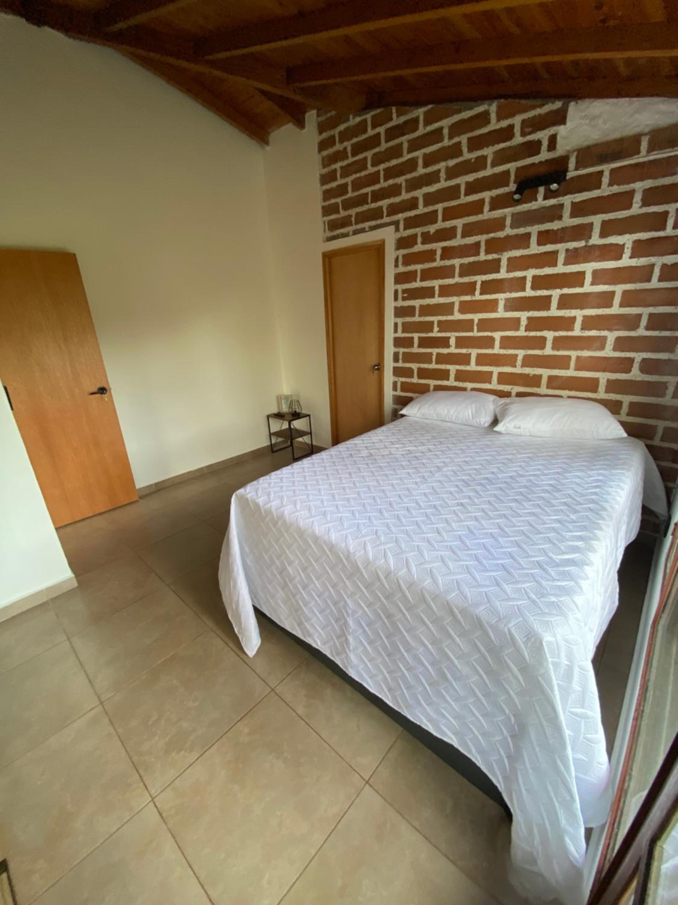 Double or Twin Room photo 2