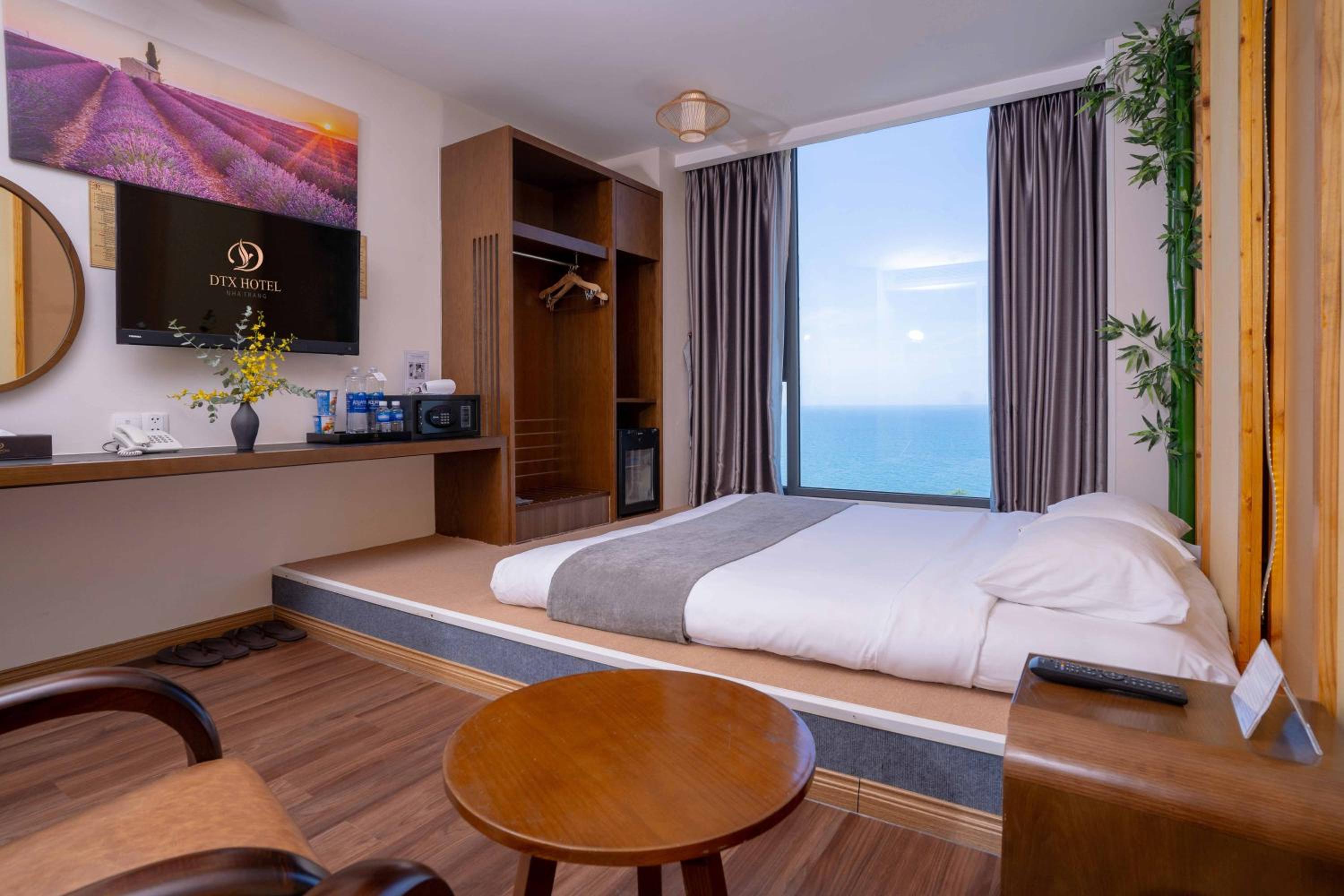 Deluxe Double or Twin Room with Sea View - Photo 4
